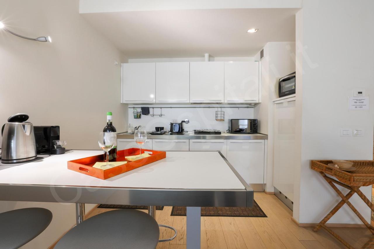 Apartment Caseospitali - Maison Dolcevita Elegante Bilocale A Due Passi Dall'arno