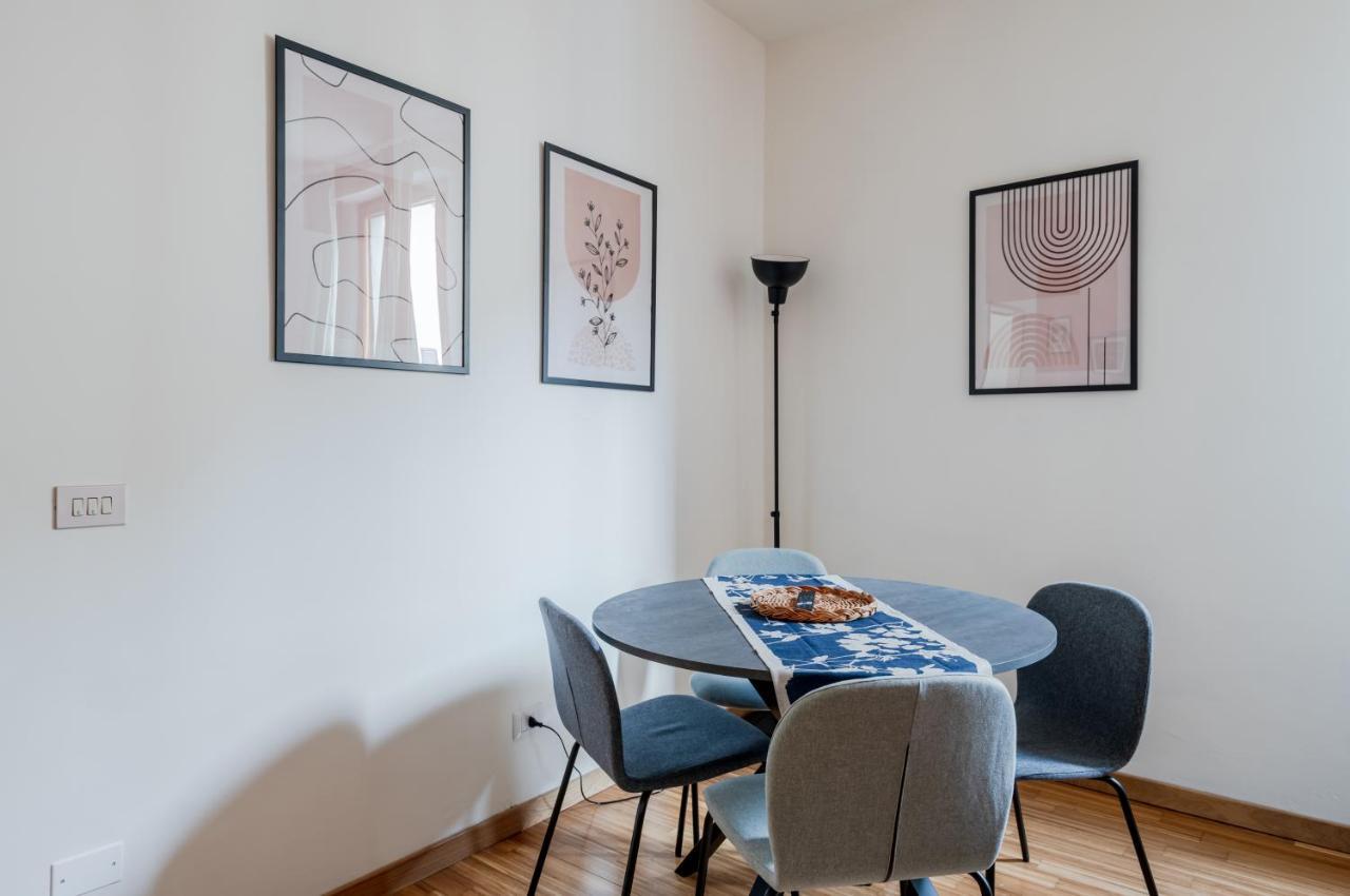 Appartement Santa Croce - Chic Retreat In The Heart Of