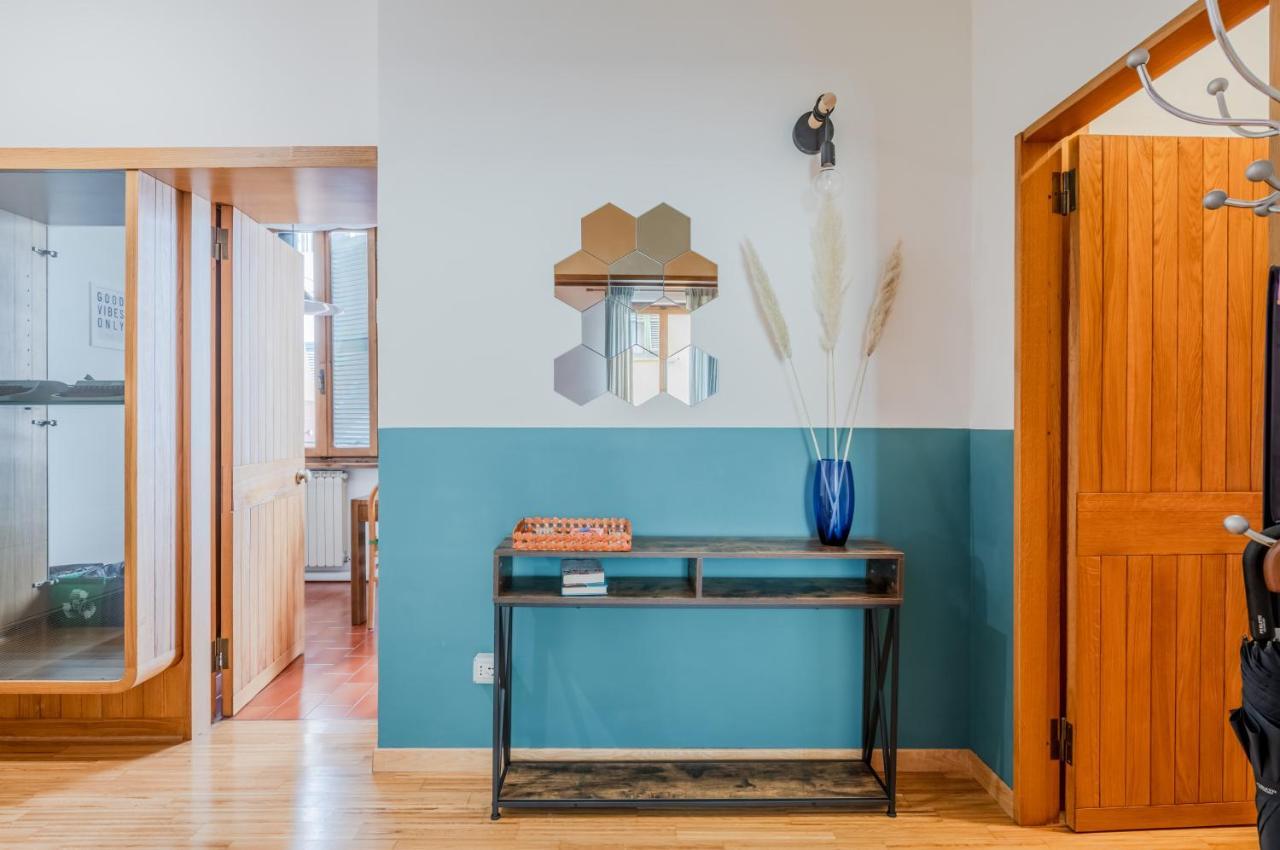 Appartement Santa Croce - Chic Retreat In The Heart Of *