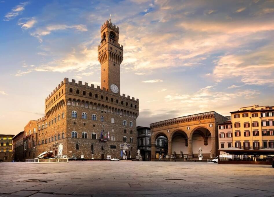 Unyca - Duomo Luxury View Apartment