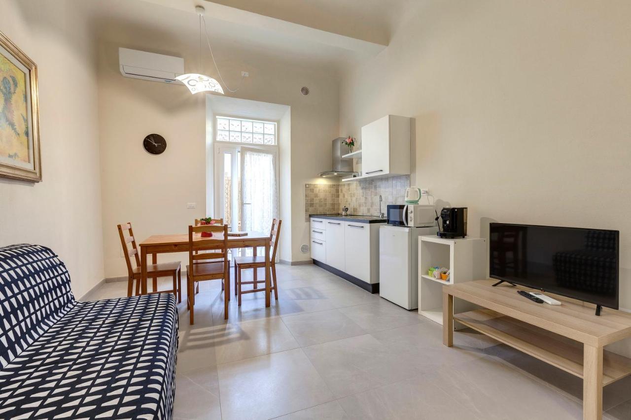 Civico 5 - Silenzioso Nel Cuore Di San Lorenzo Apartment Florence