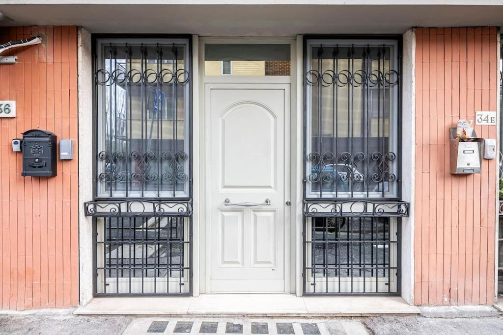New And Elegant Apartment Florenz