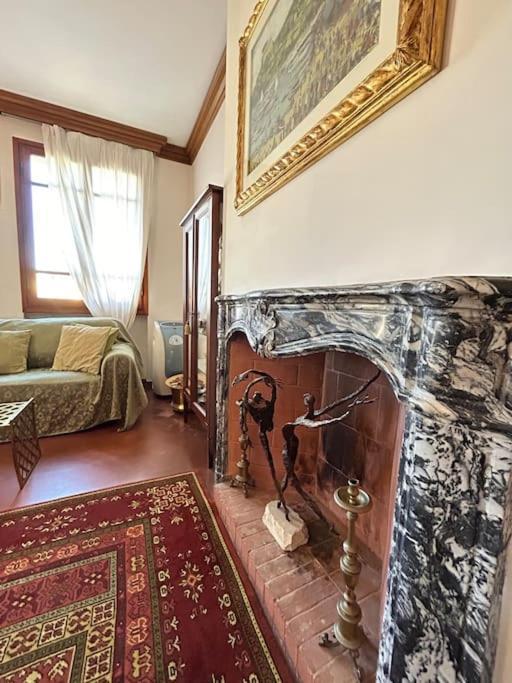 Ponte Vecchio View By Florencehospitality Com Apartment