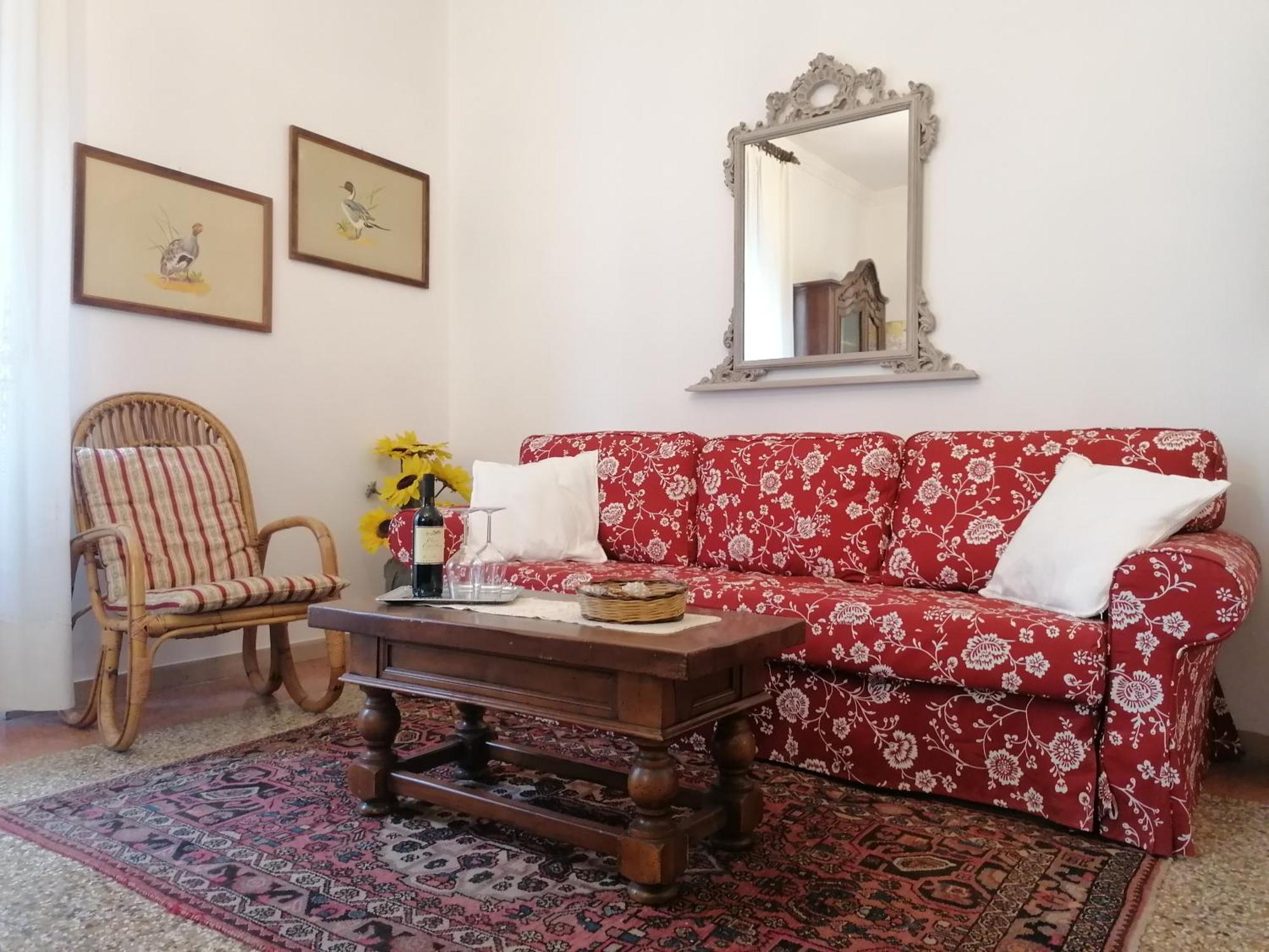 Old 1930 Apartment