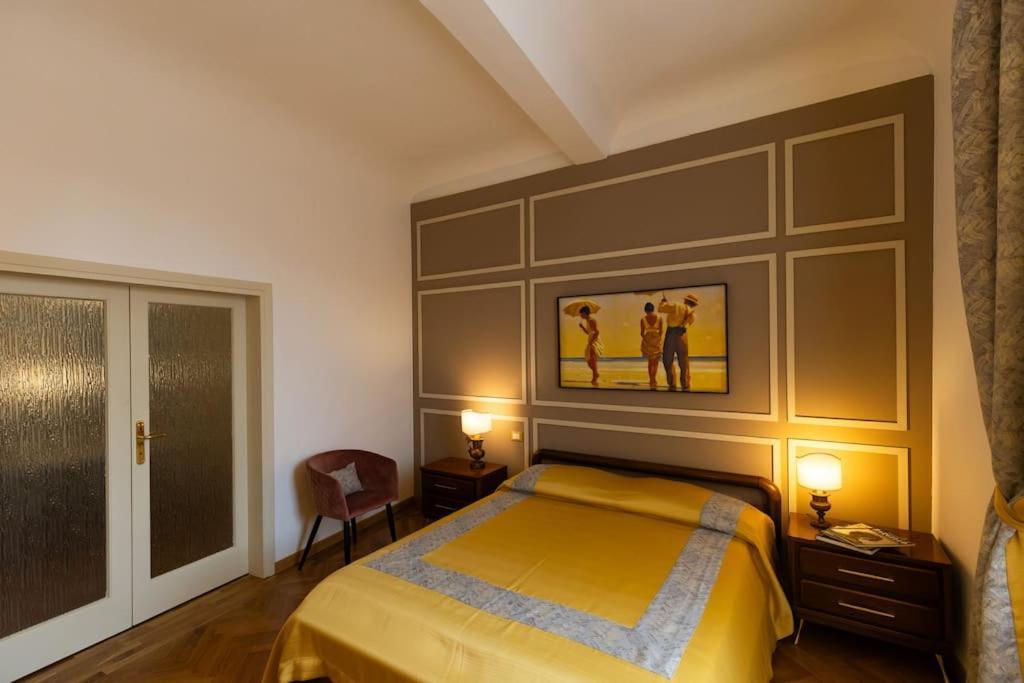 Ariosto Charme Florence