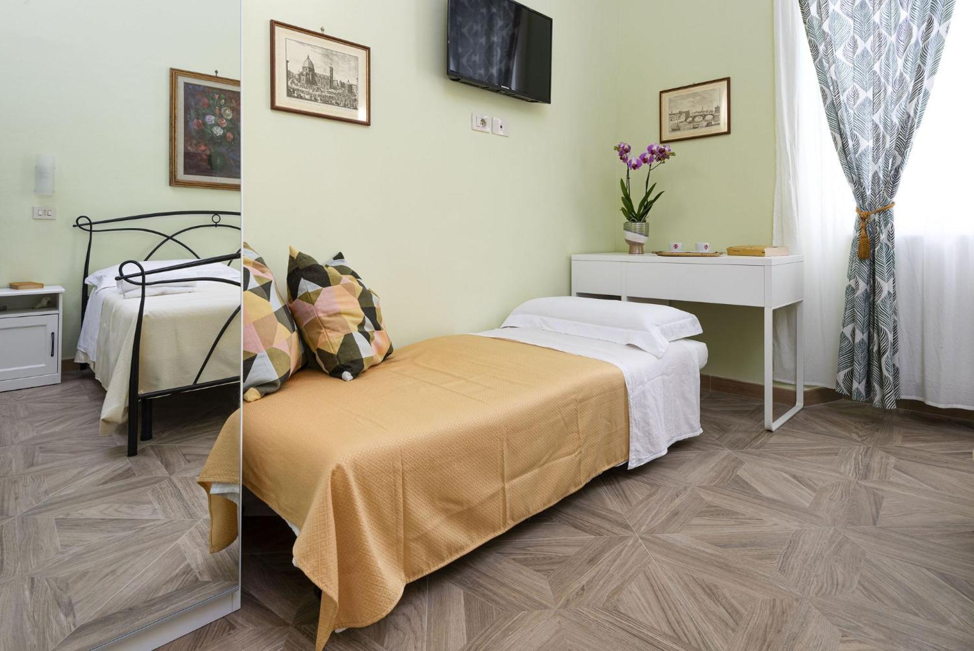 Guest house Cadorna In *