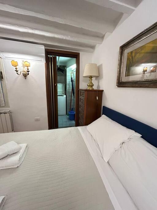 Apartment Riverside Retreat By Florencehospitality Com Florence