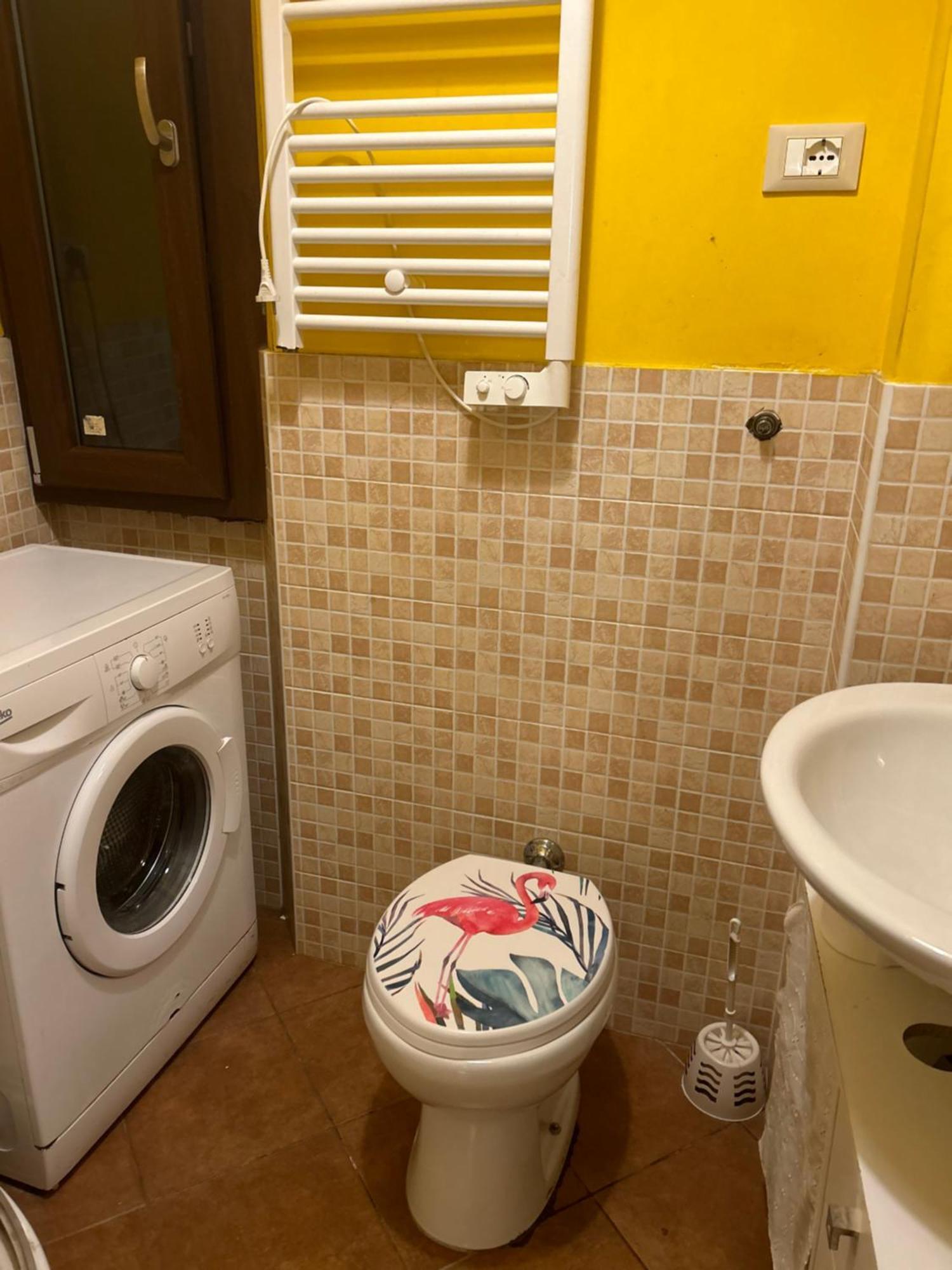 Amarelo House Apartamento *