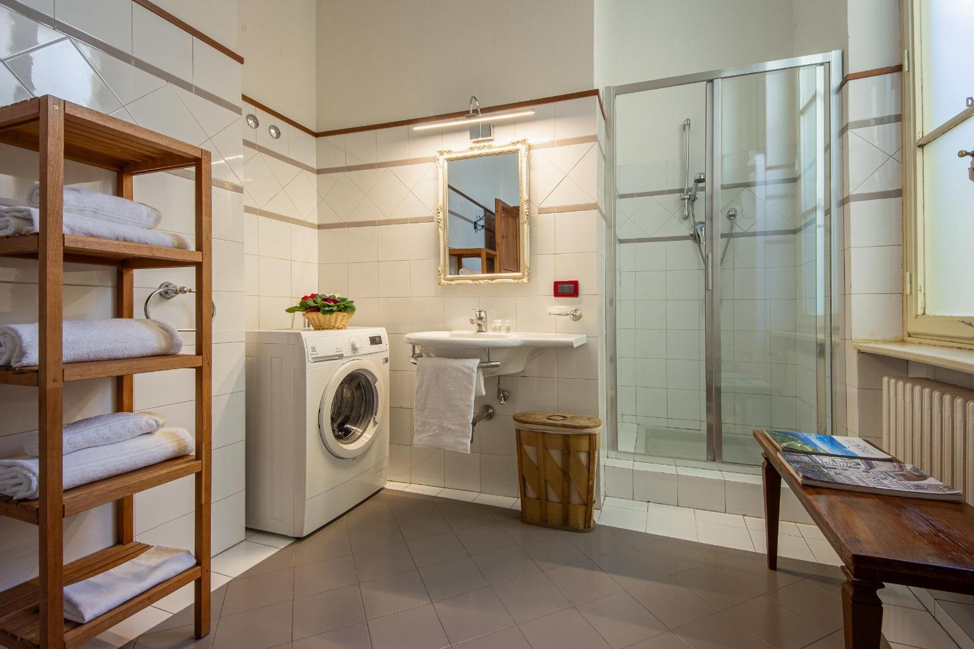 Colonna Apartment Florence
