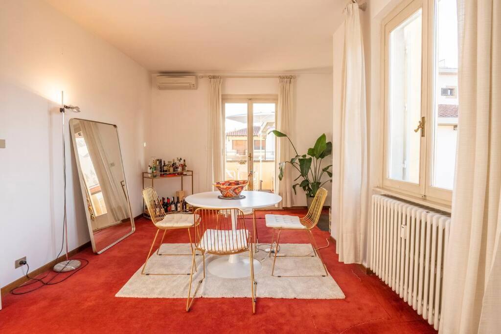 Ponte Vecchio's Penthouse Apartment *