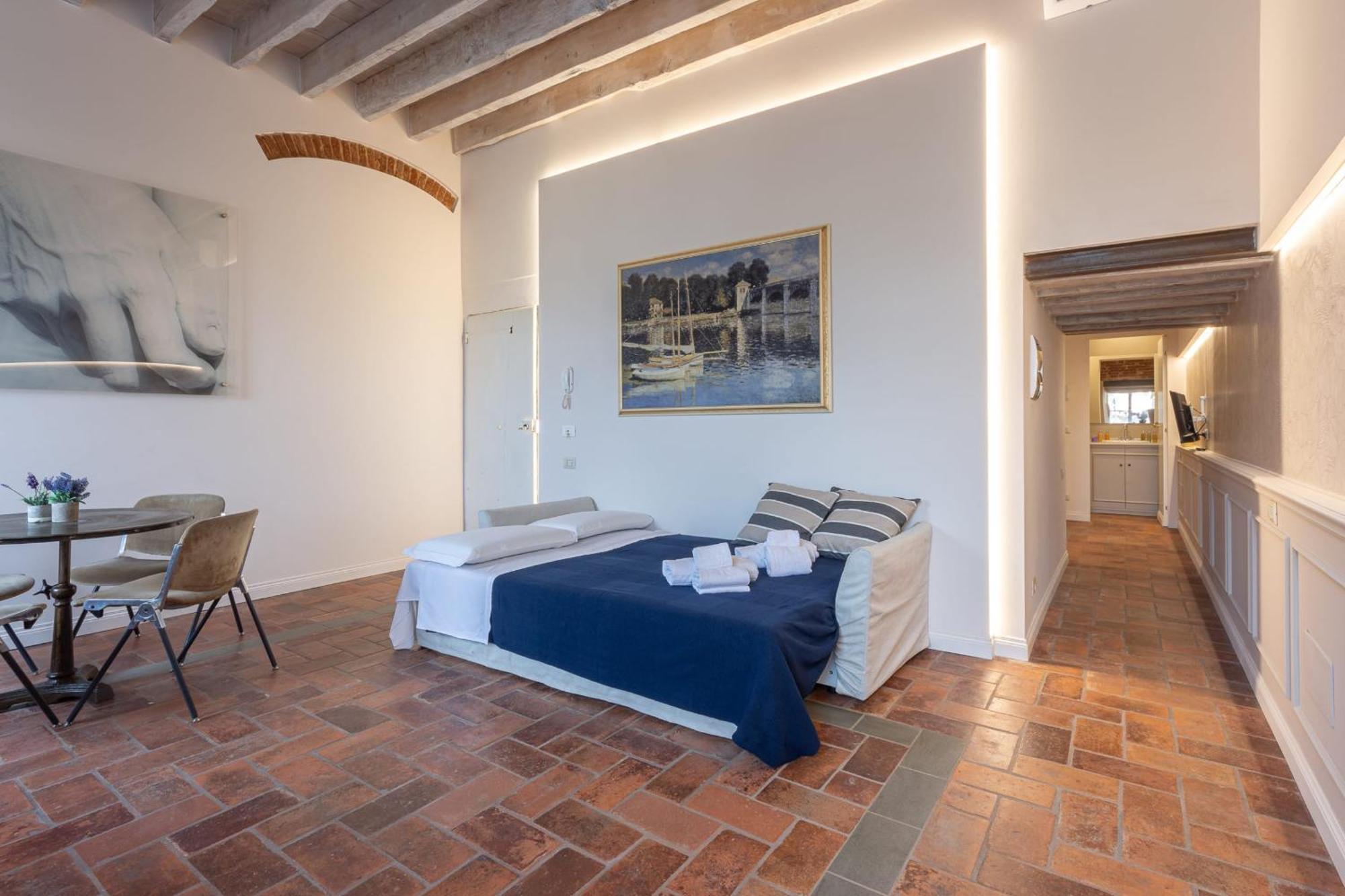 Ognissanti Nest-hosted By Sweetstay Apartment Florence