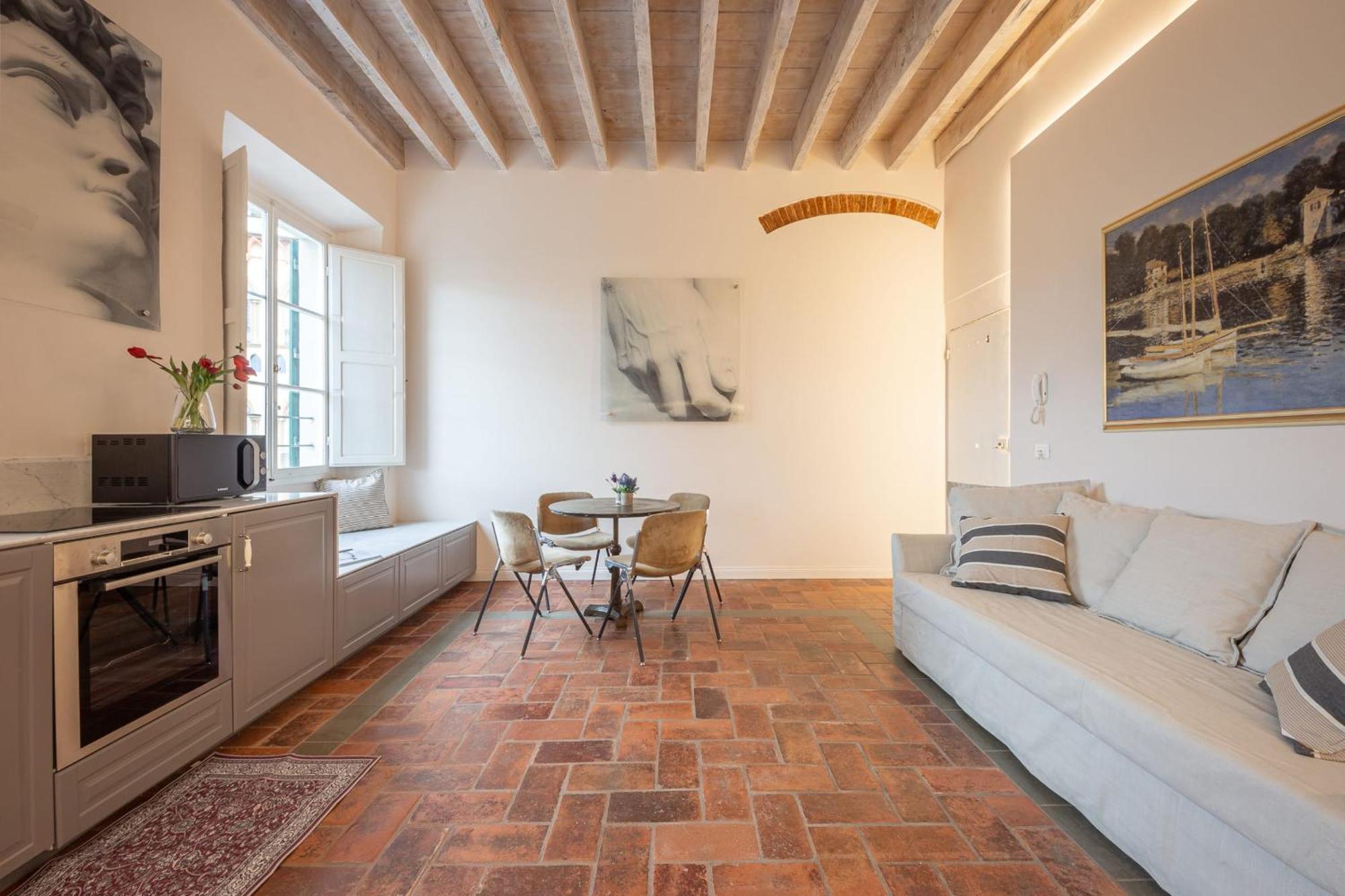 Ognissanti Nest-hosted By Sweetstay Apartment *