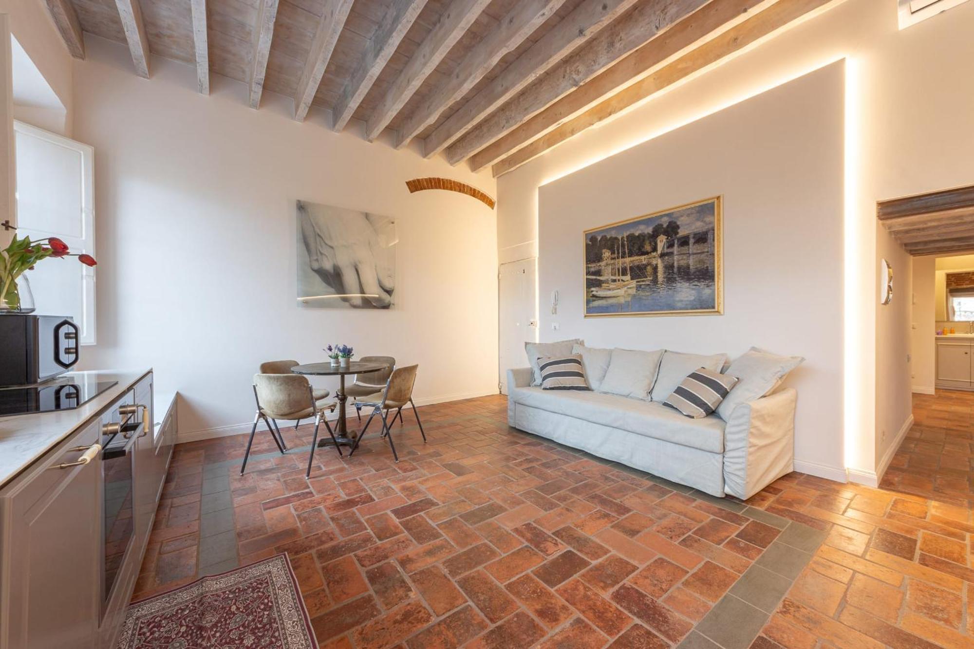 Ognissanti Nest-hosted By Sweetstay Apartment Florence