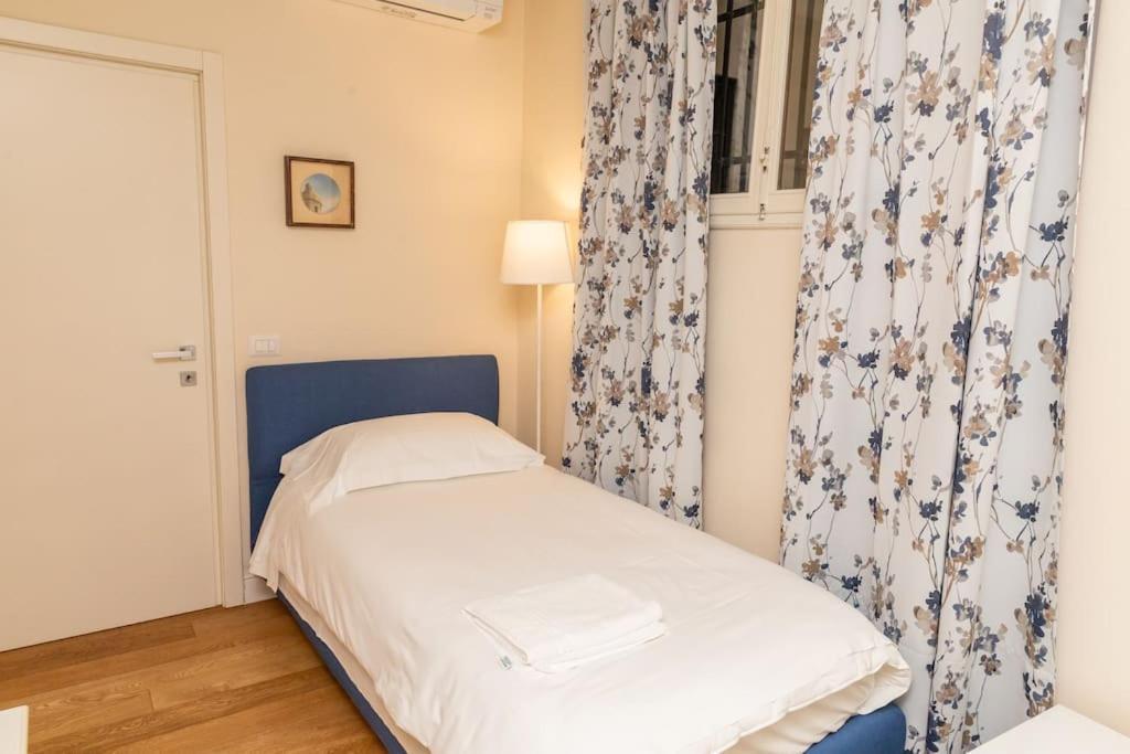 Apartment Cozy Santa Maria Novella Uffizi Duomo 2beds-2baths