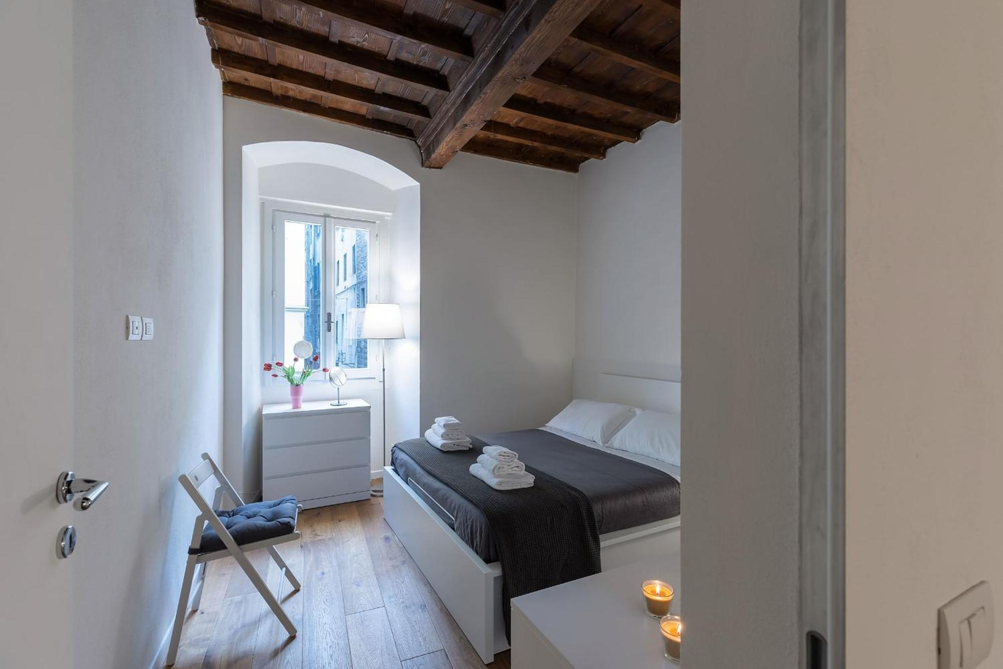 Apartment Alighieri's Suite-hosted By Sweetstay