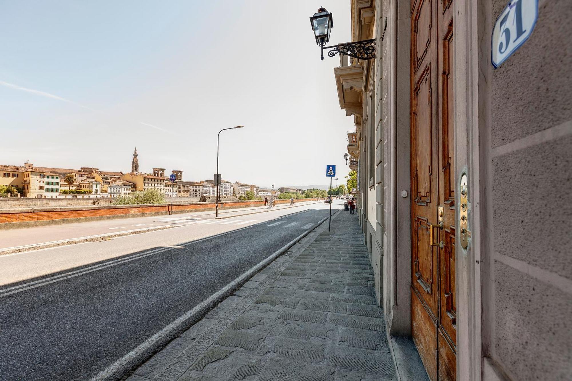 Serristori 31 Appartamento *