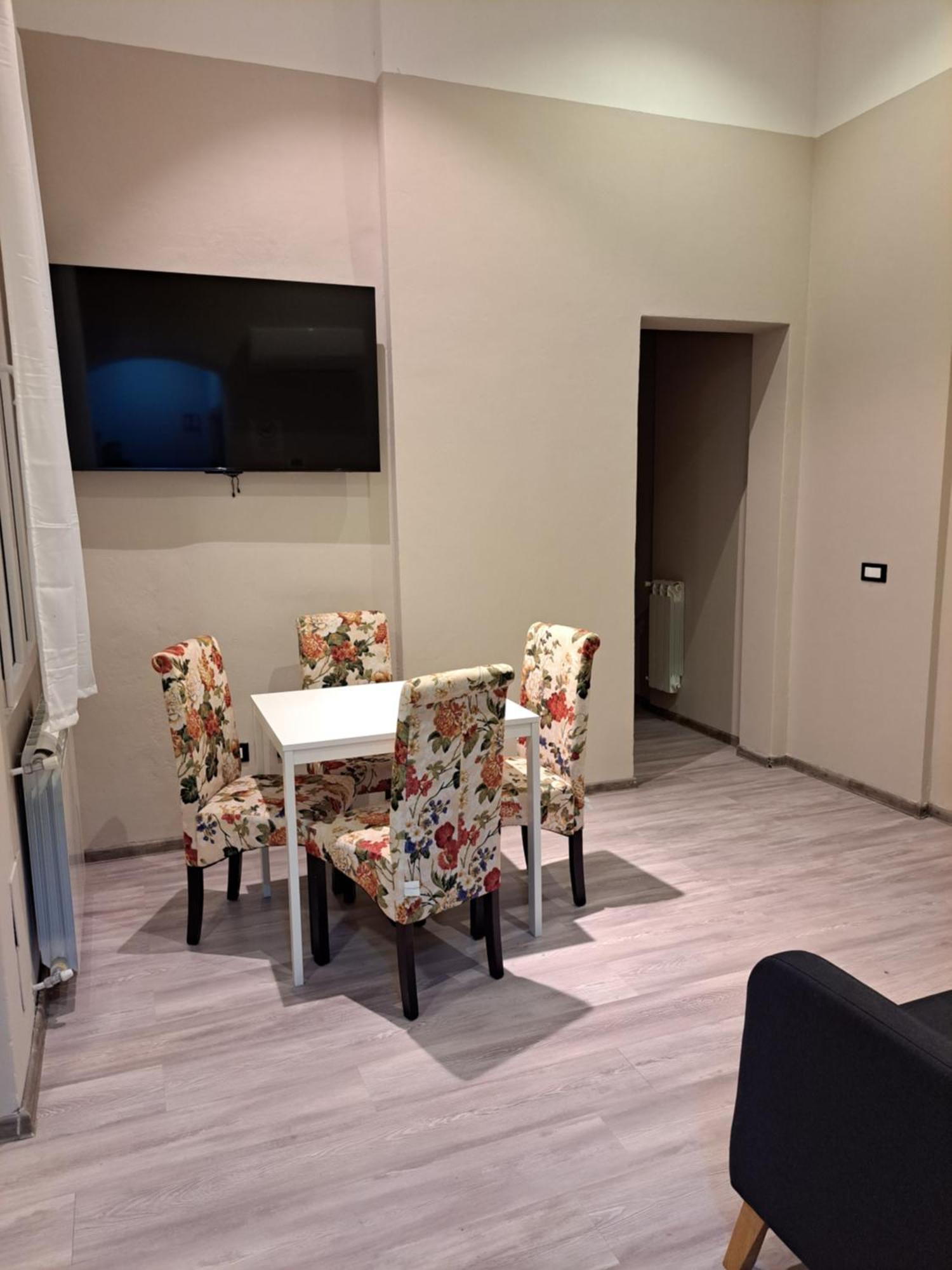 Bed & Breakfast Leonum *
