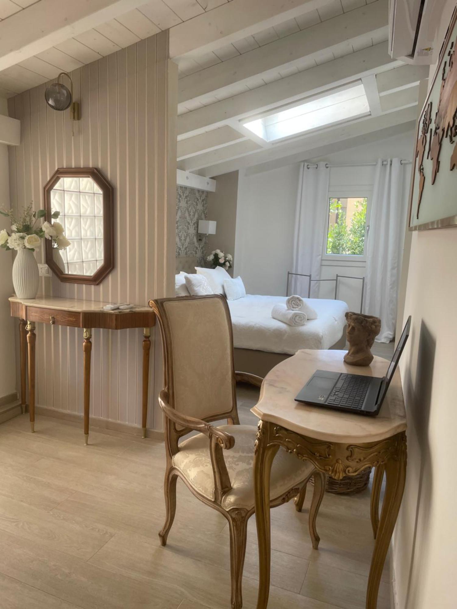 Apartamento Casa Gloria Florença