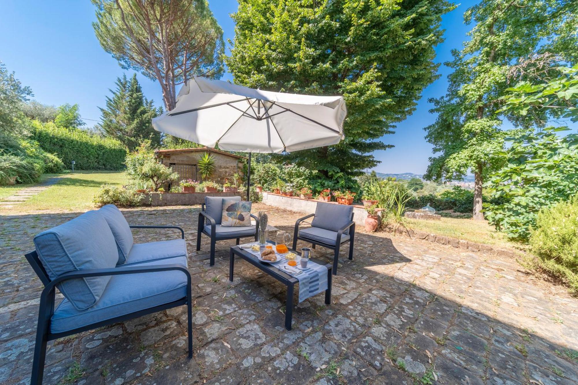 Charming Florentine Hideout Firenze