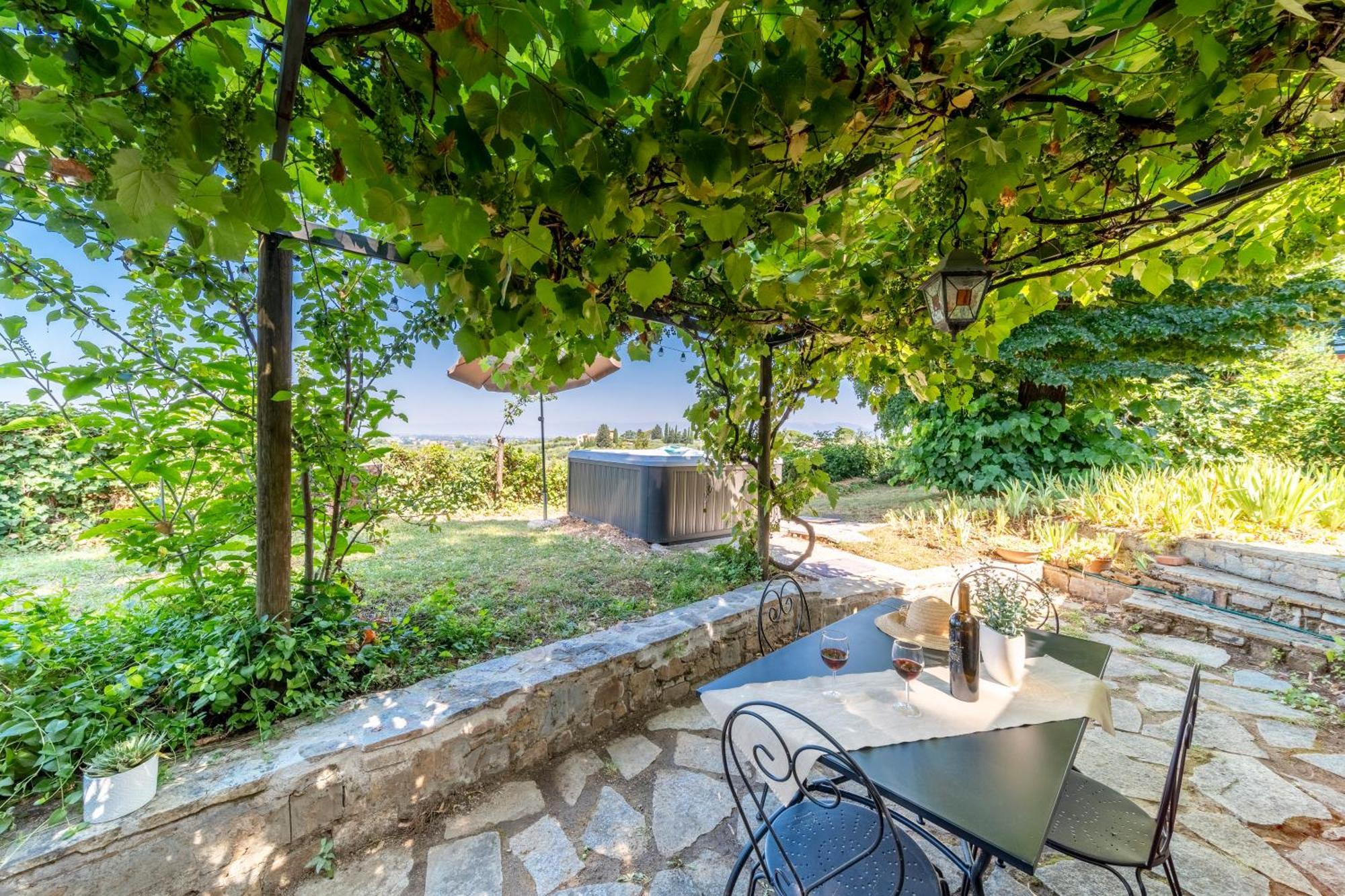 Charming Florentine Hideout *