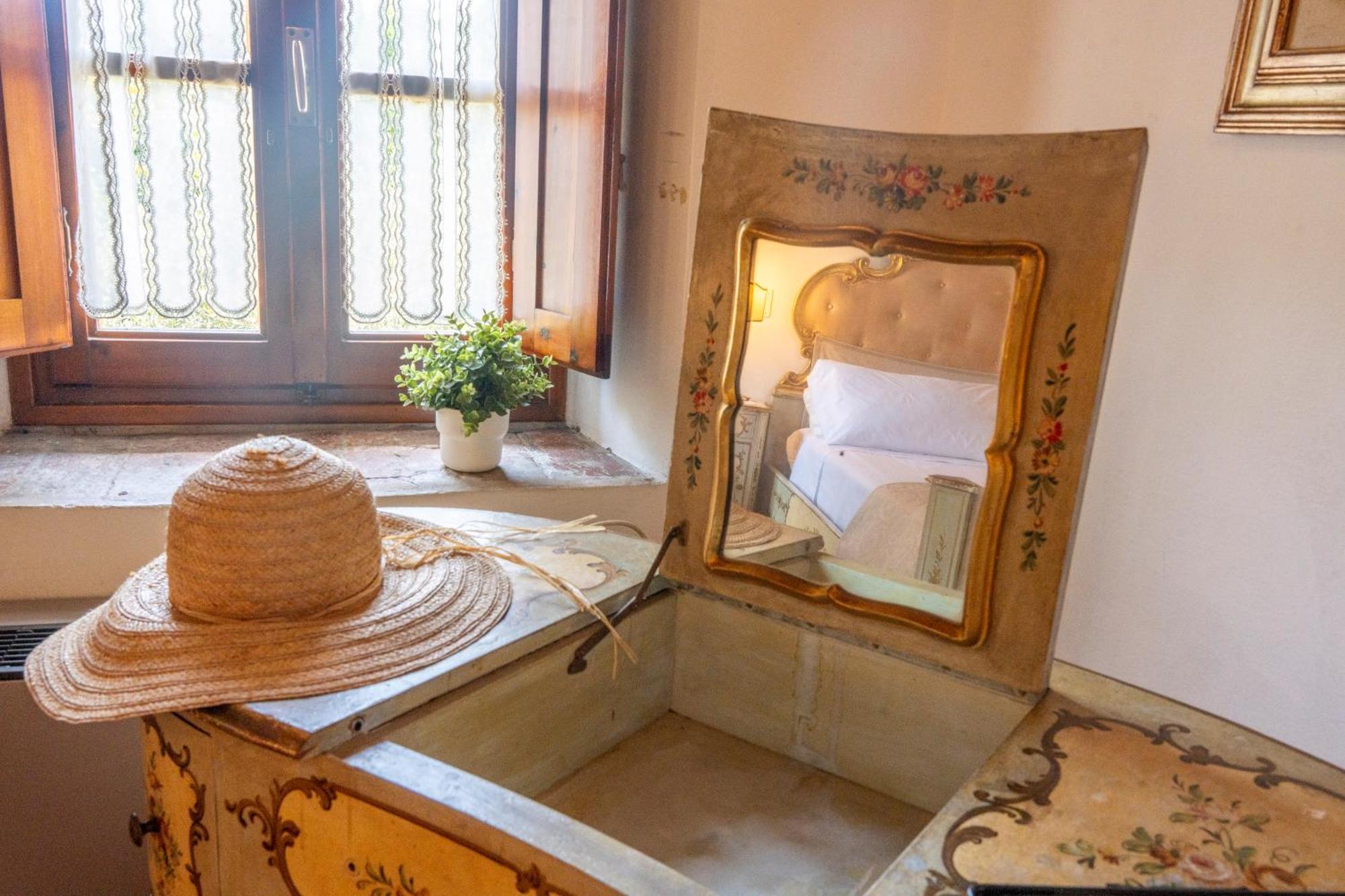 Charming Florentine Hideout * Firenze