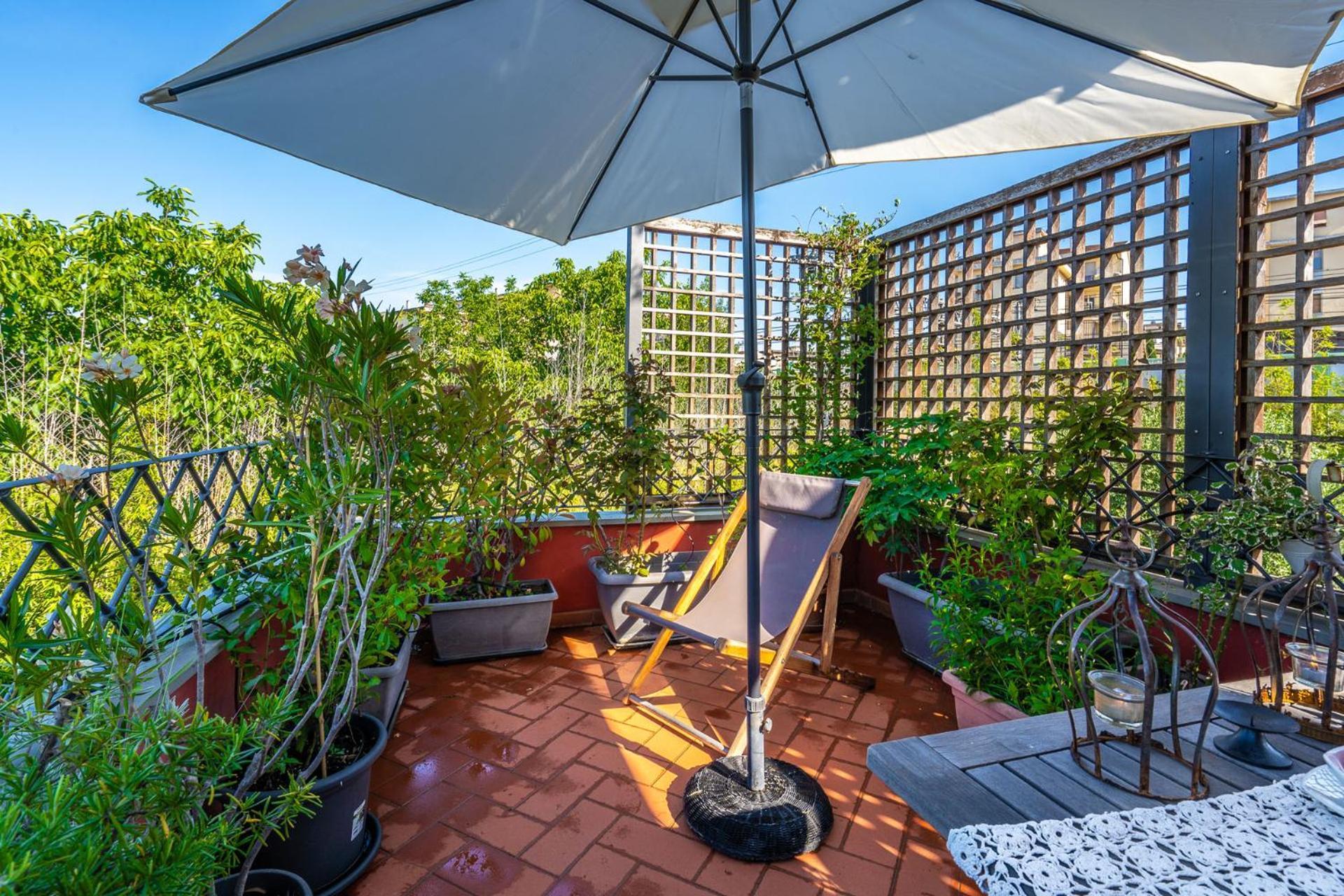 Cosy Terrace Apartment Florenz