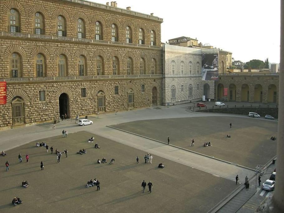 Ponte Vecchio - Luxury - Town Center Apartment