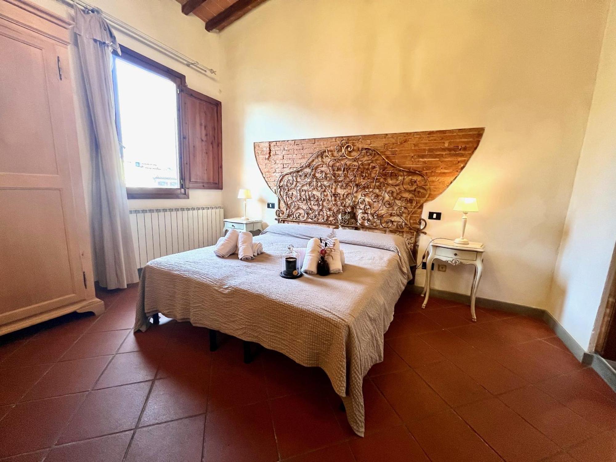 Typical In The Historic Centre Apartment *