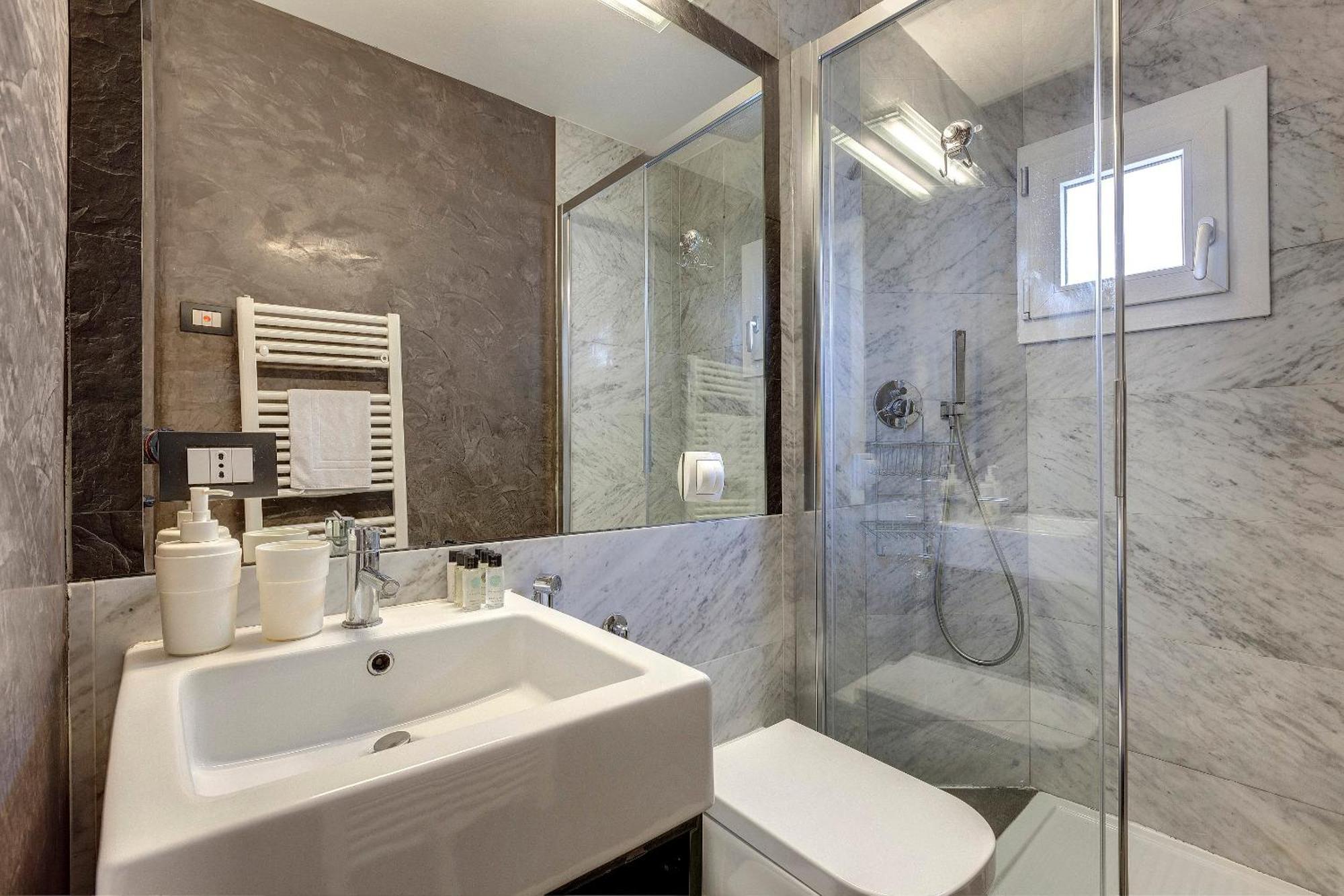 Apartment Santo Spirito Flat