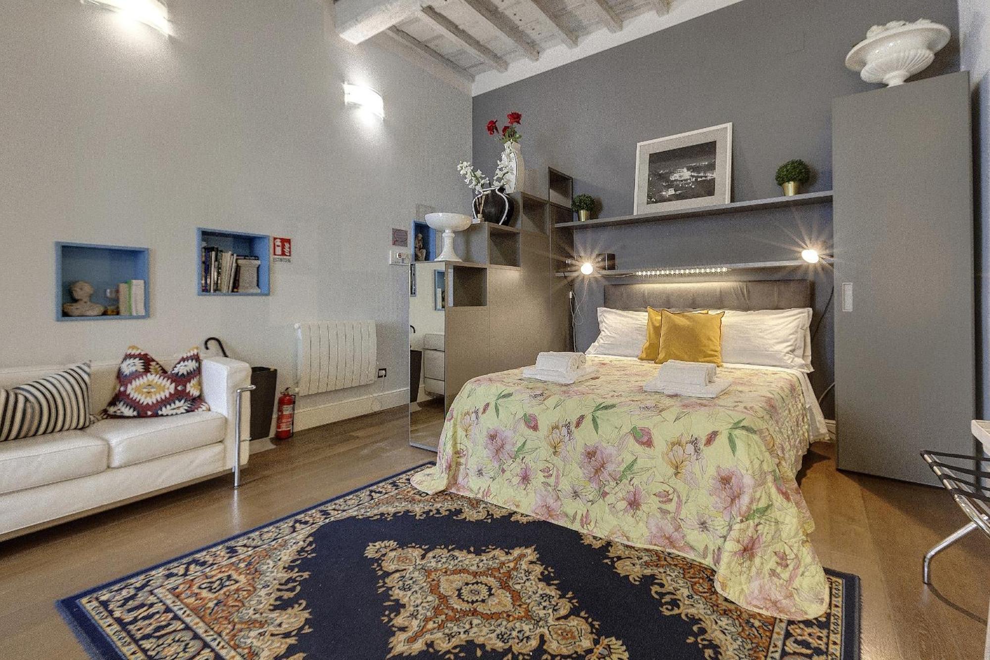 Santo Spirito Flat Florence