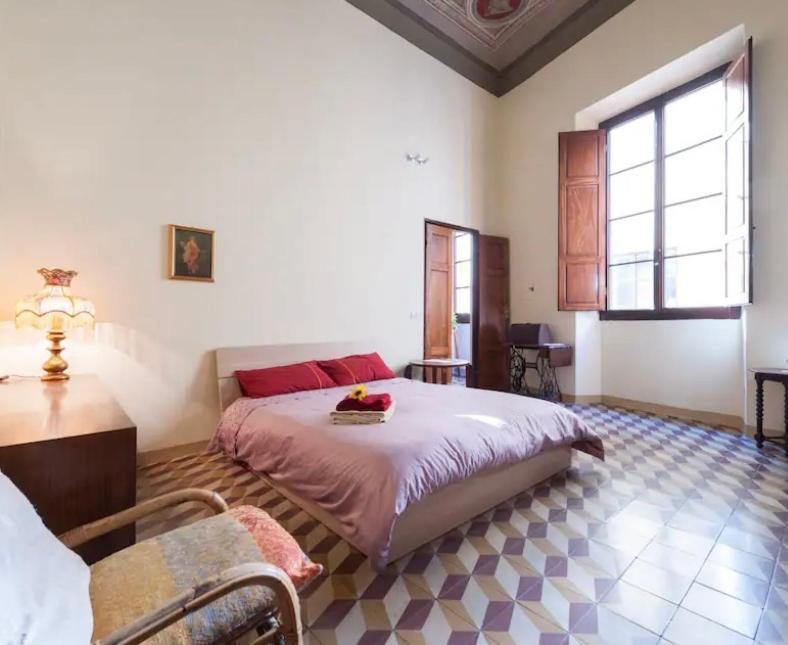 Bed & Breakfast In The Heart Of *