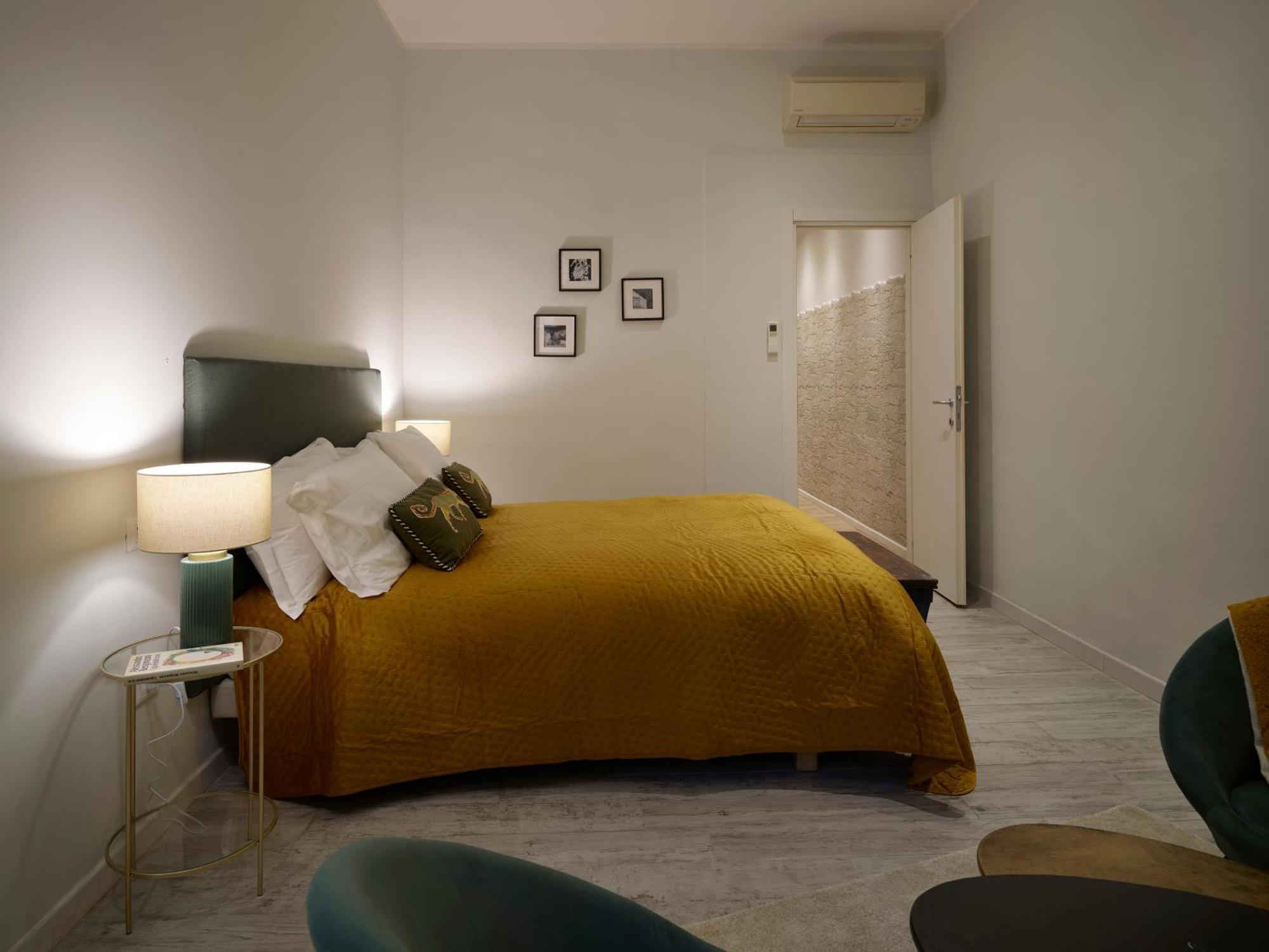 Bright 3-bedroom With Patio In Historic Center Near Duomo Appartement Florence