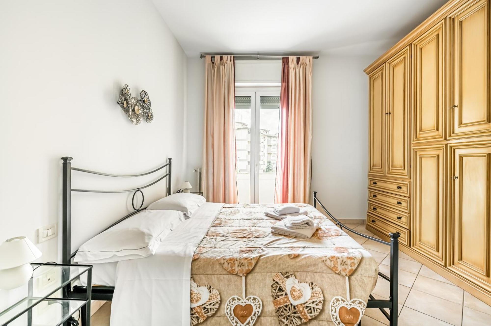 Quiet And Cozy With Balcony Appartamento
