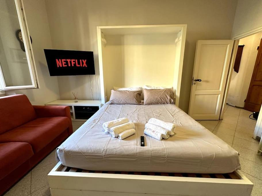 Bilocale Del Sole A Due Passi Dalla Stazione Appartement *