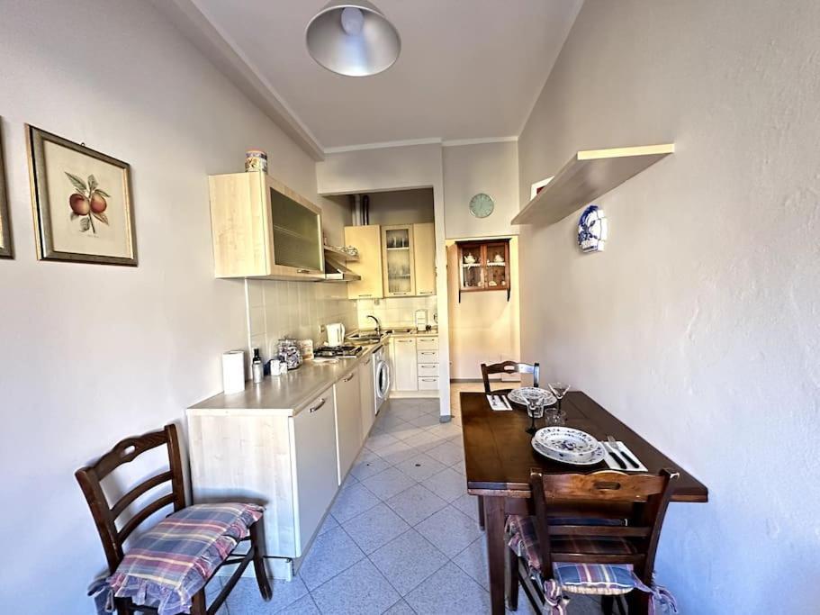 Bilocale Del Sole A Due Passi Dalla Stazione Appartement *