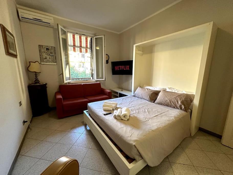 Bilocale Del Sole A Due Passi Dalla Stazione Appartement Florence