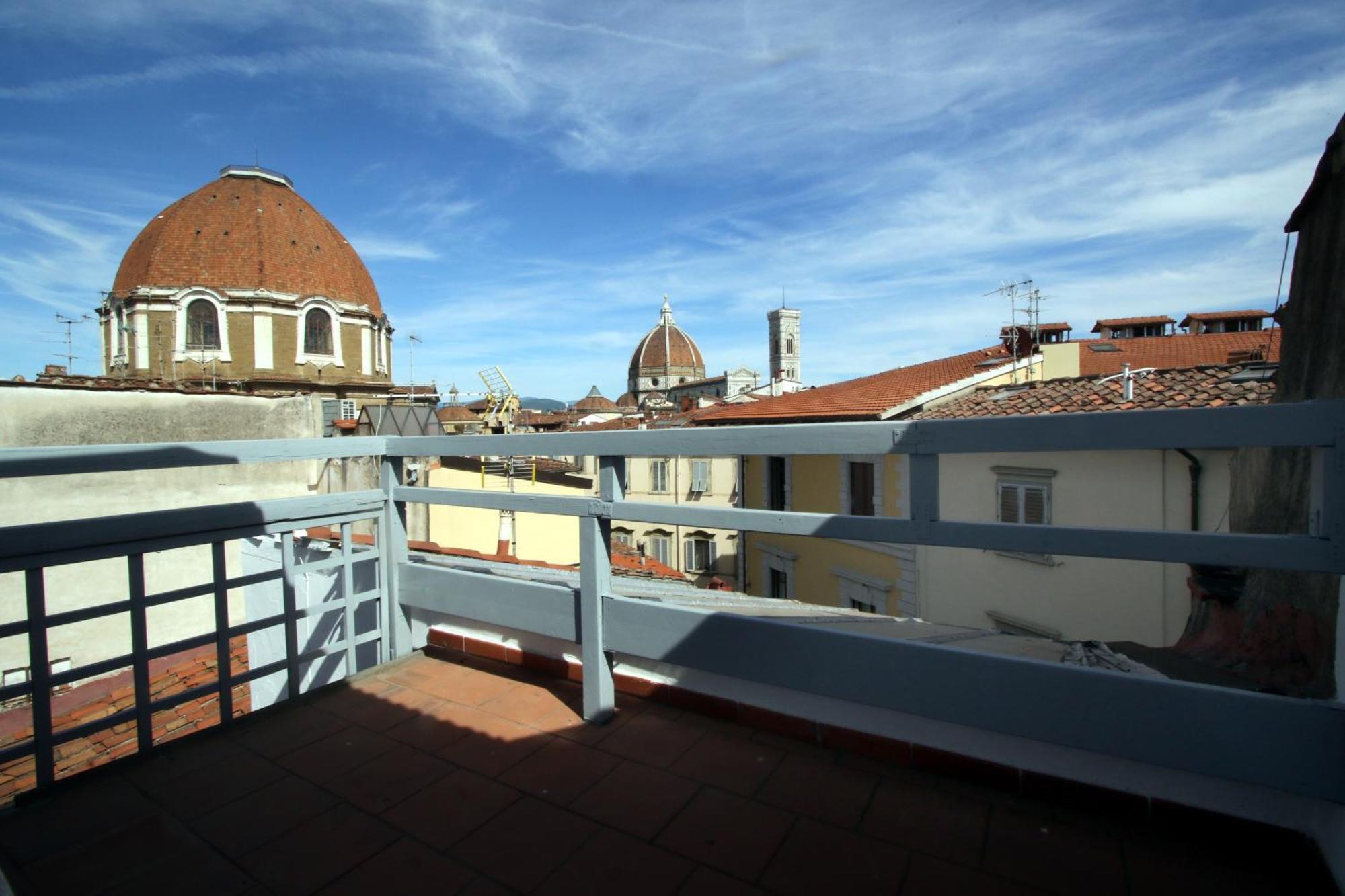 Attico Vista Duomo * Florence