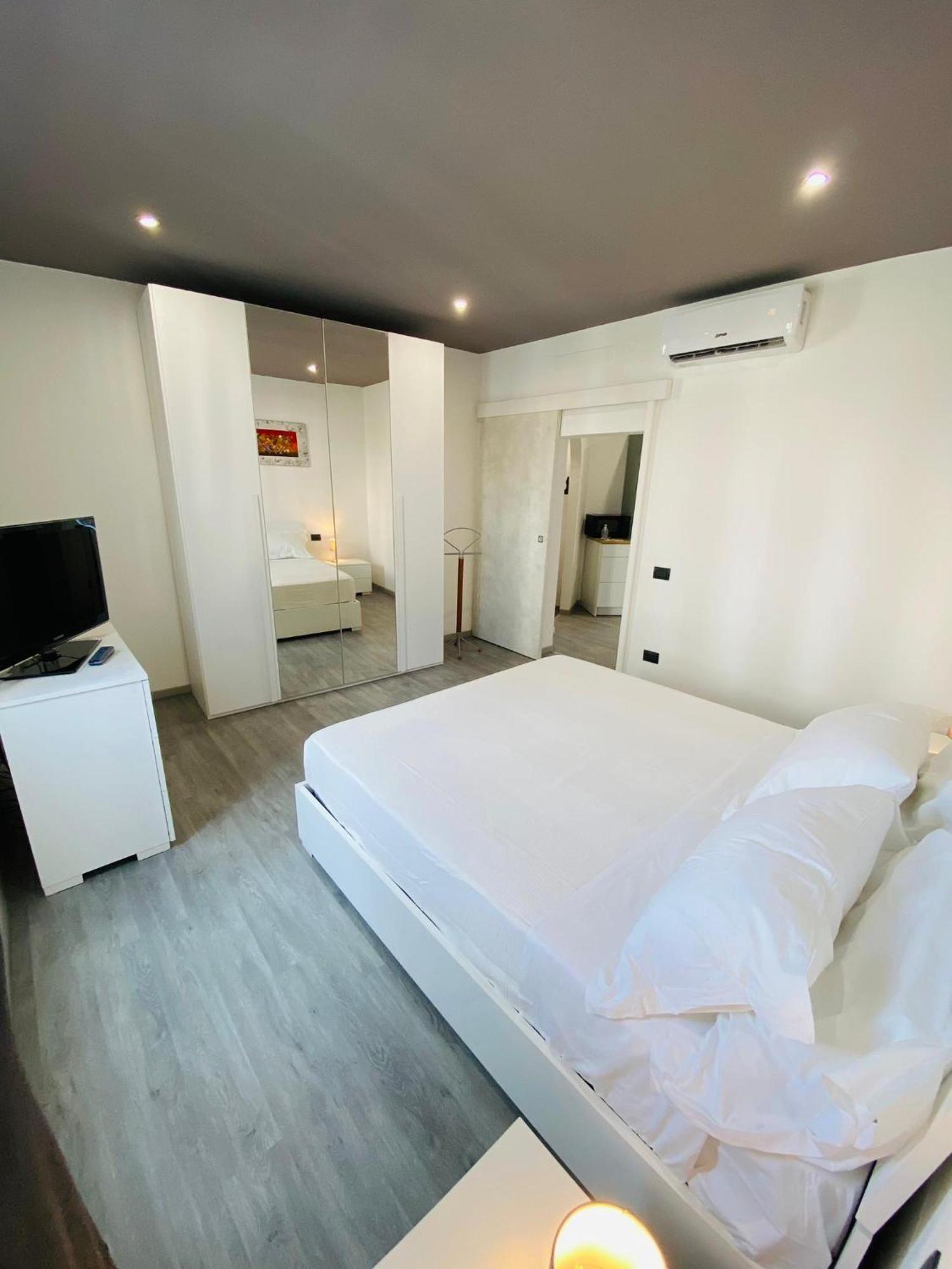 All'angolo Toselli Appartement *