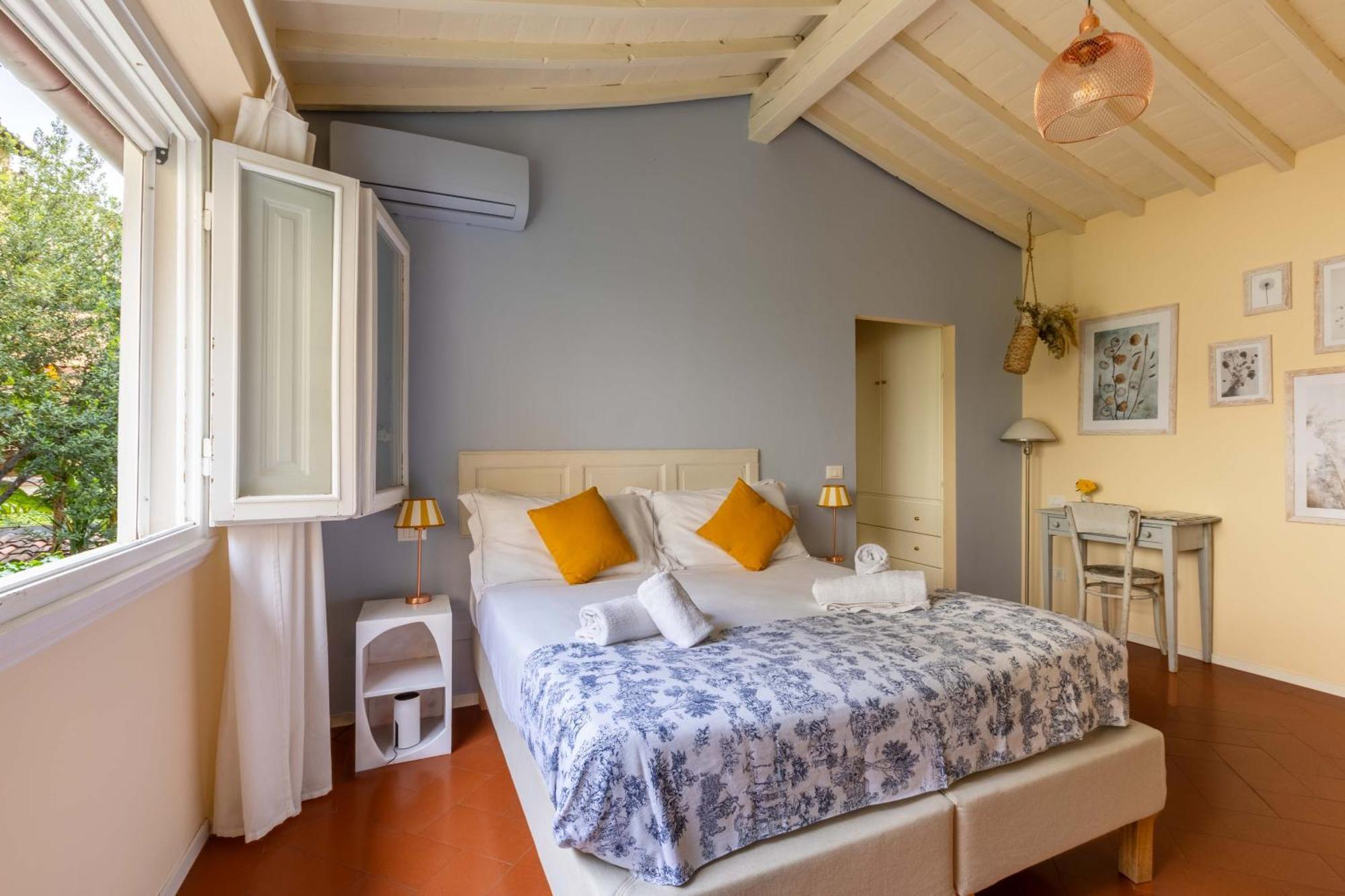 Secret Garden Bed & Breakfast Florence