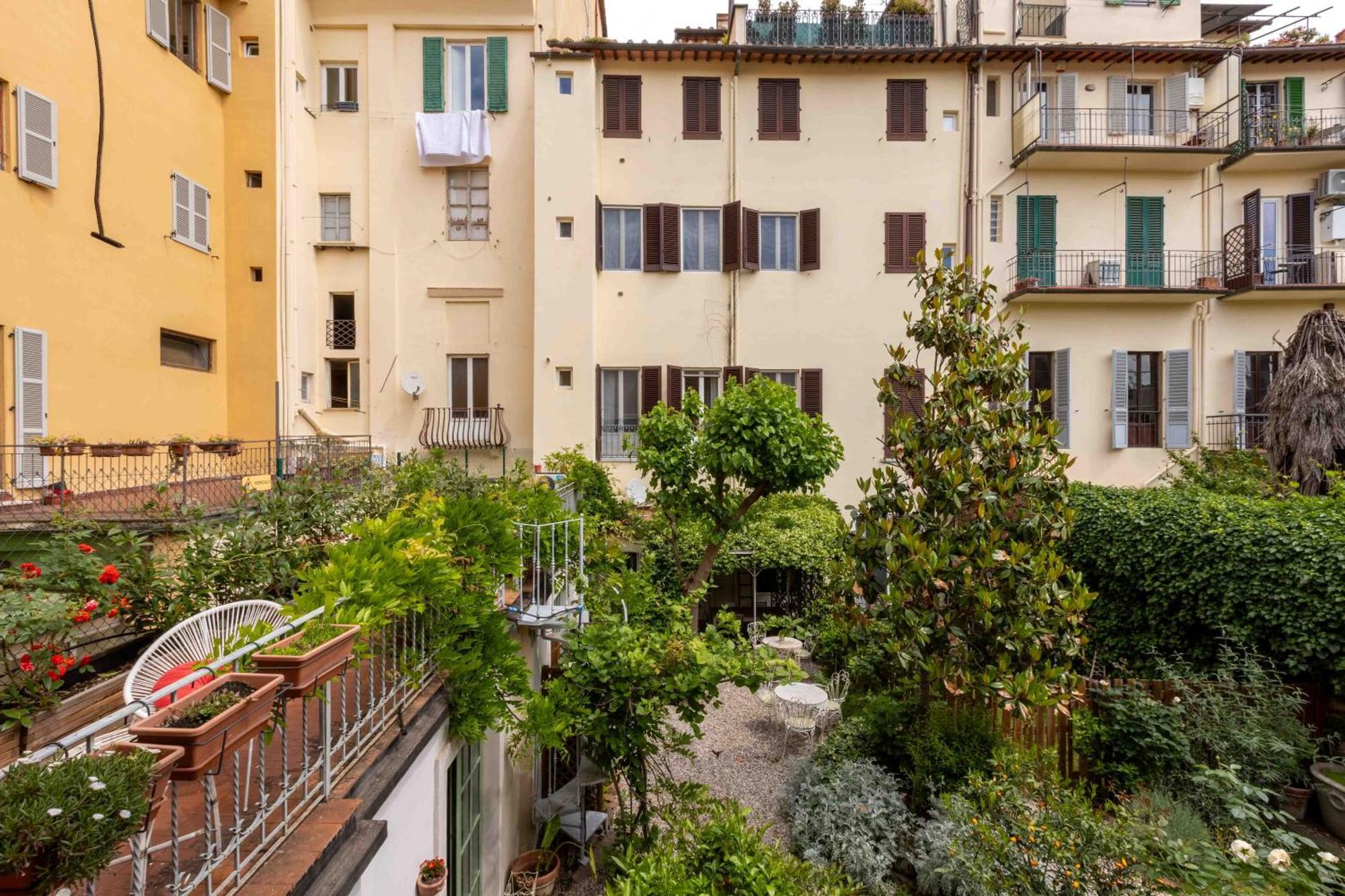 Secret Garden * Florence