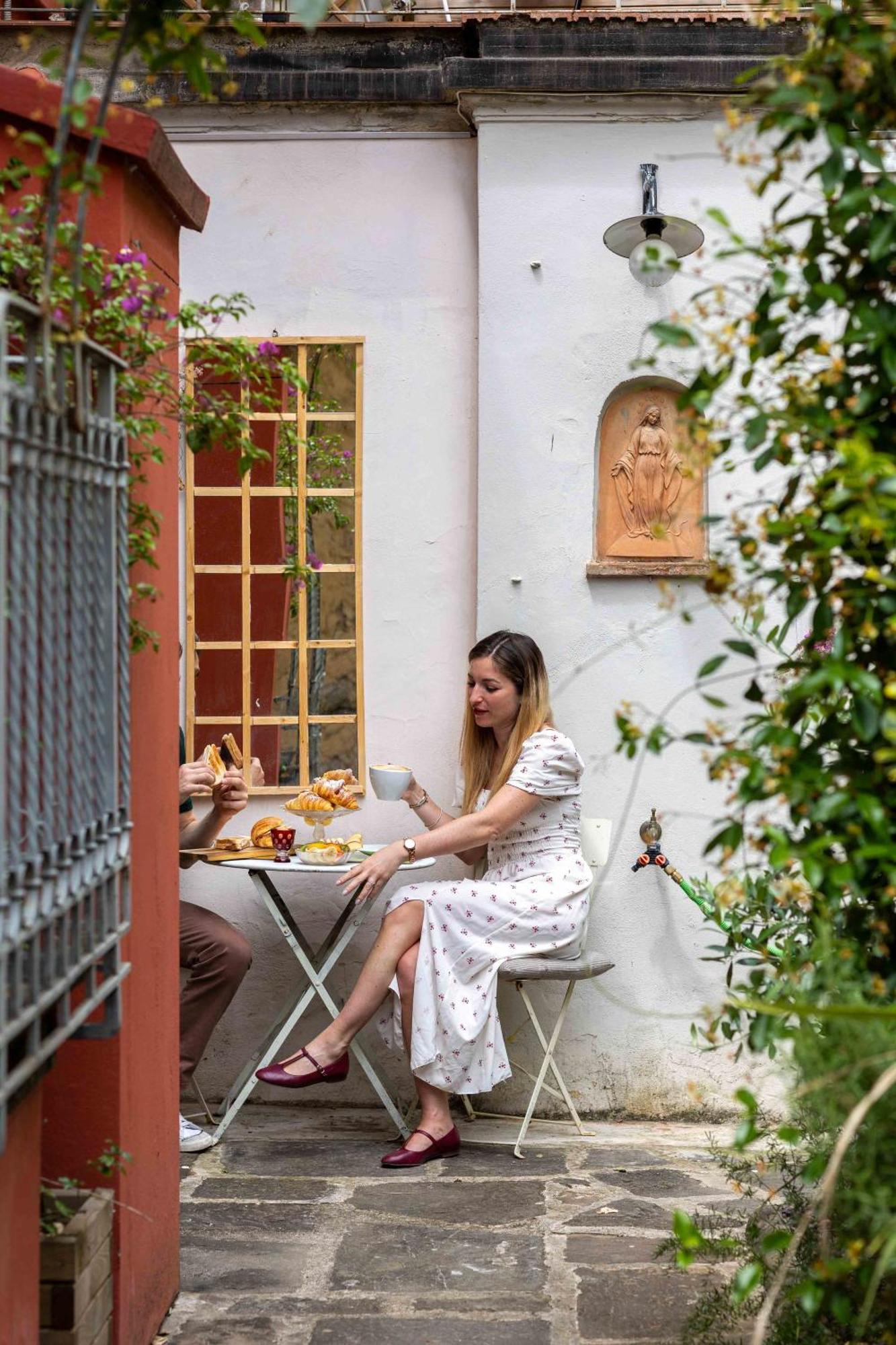 Secret Garden Bed & Breakfast *