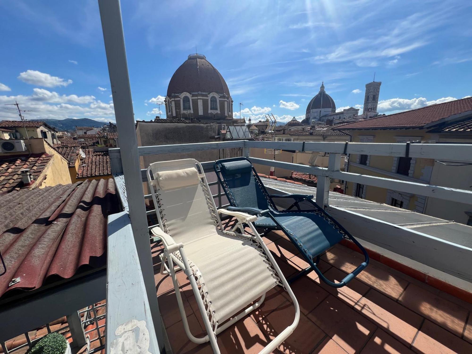 Attico Vista Duomo Florence