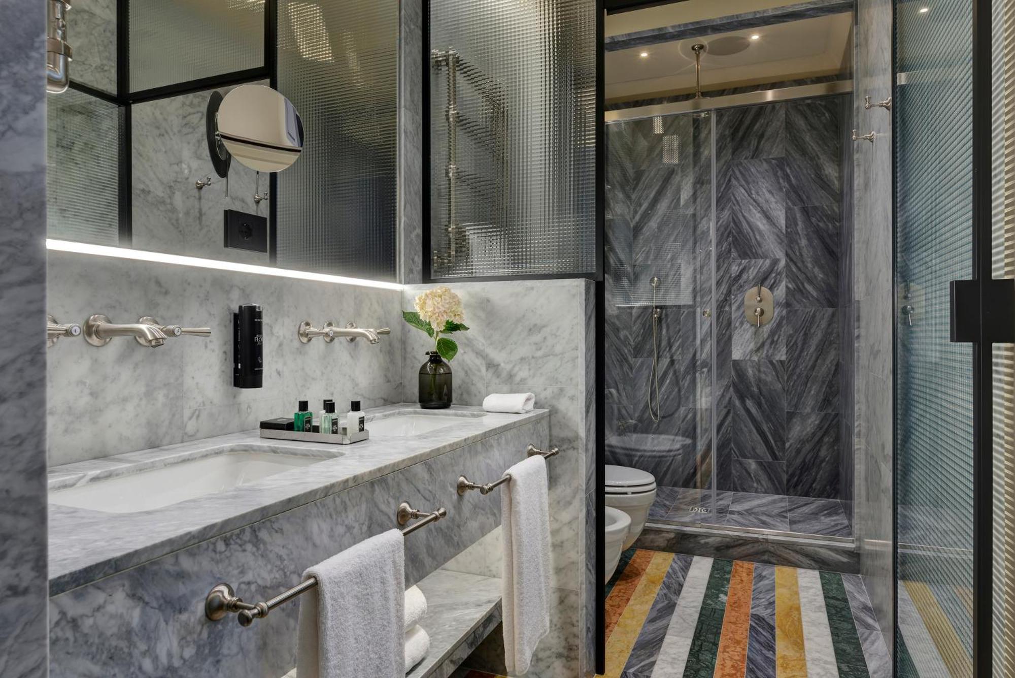 Floren Luxury