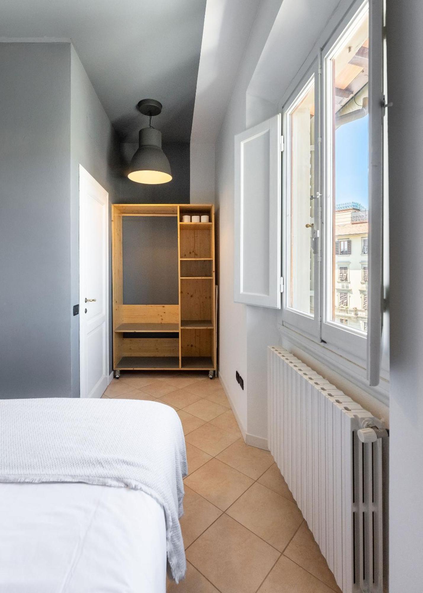 Via Lorenzo Di Credi 3 - Grazioso Con Vista, In Piazza Alberti Vicino Stadio, Nelson Mandela Forum E Con Parcheggio Di Fronte - Charming Appartement