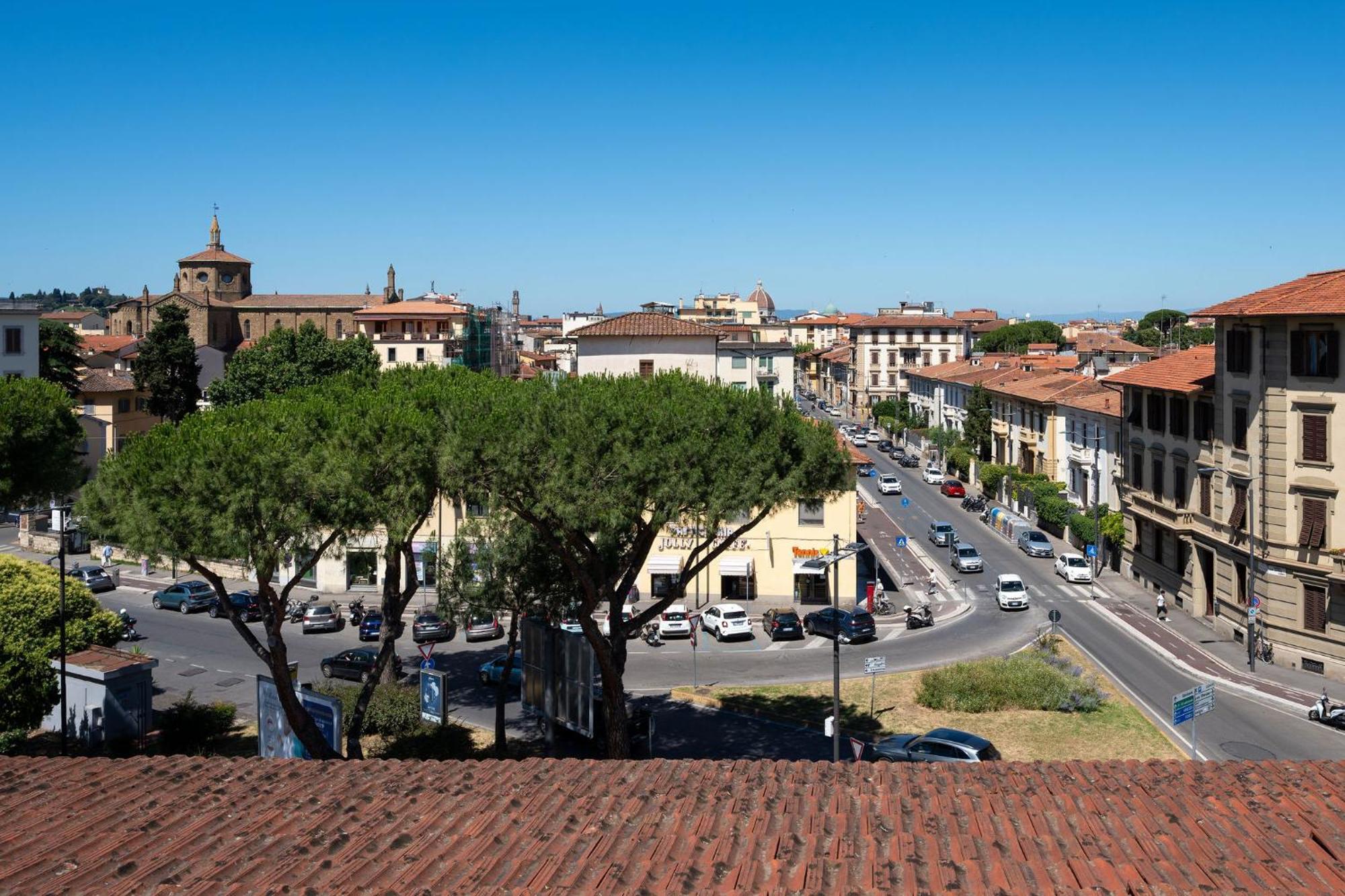 Appartement Via Lorenzo Di Credi 3 - Grazioso Con Vista, In Piazza Alberti Vicino Stadio, Nelson Mandela Forum E Con Parcheggio Di Fronte - Charming Florence