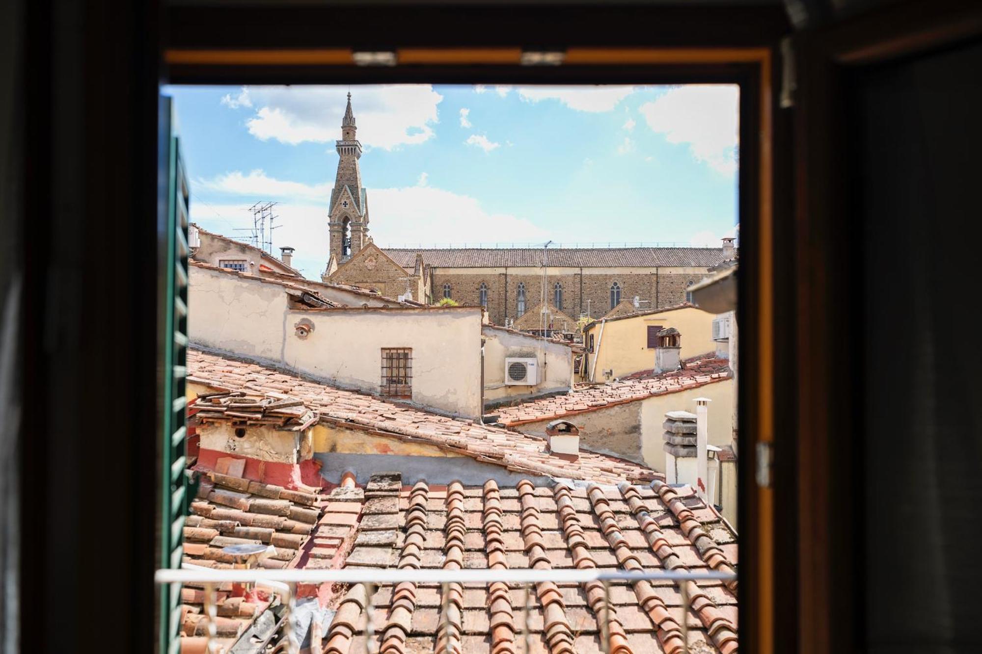 Apartment Borgo Allegri Luxury Florence