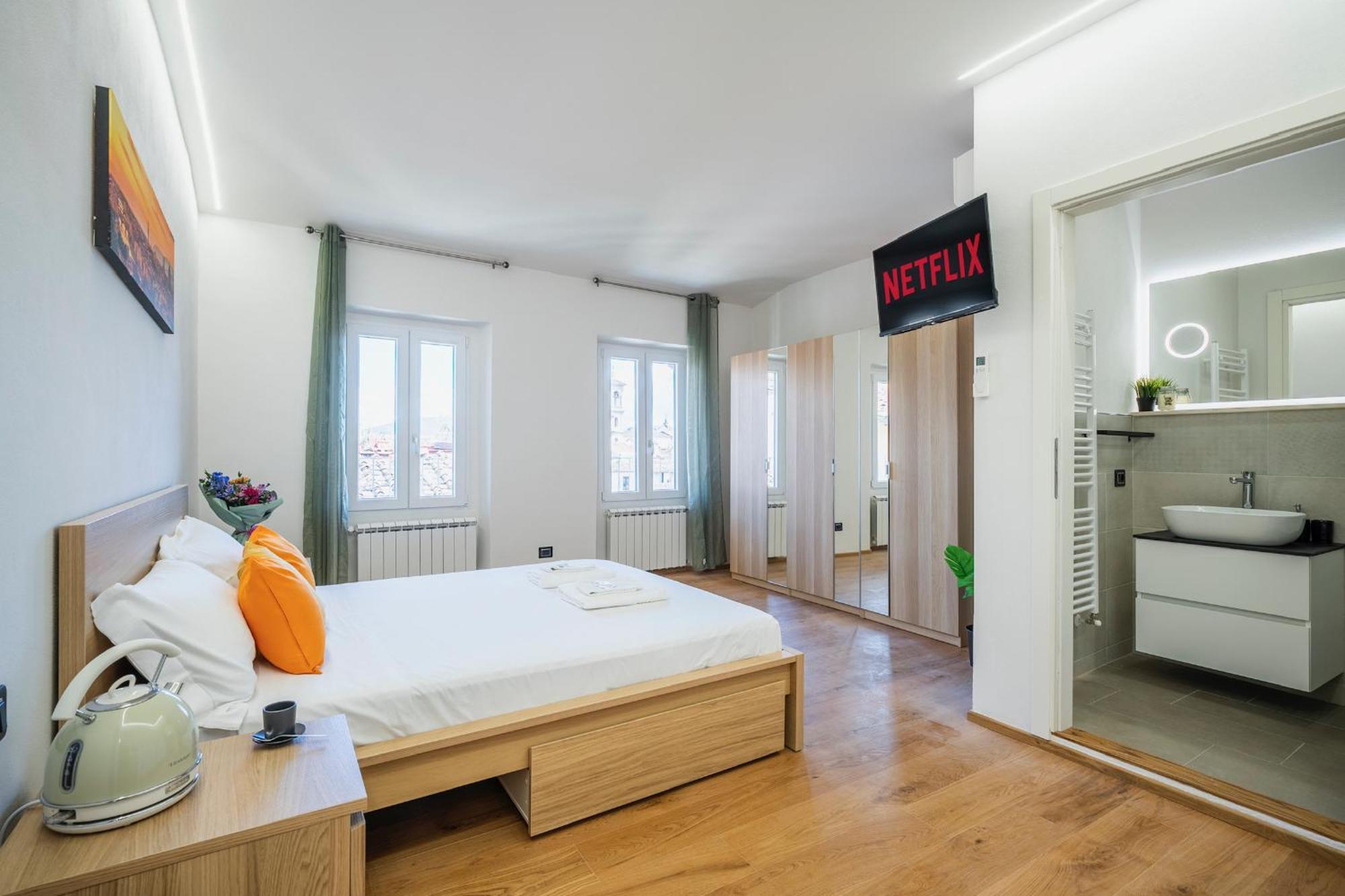 Apartment Borgo Allegri Luxury Florence
