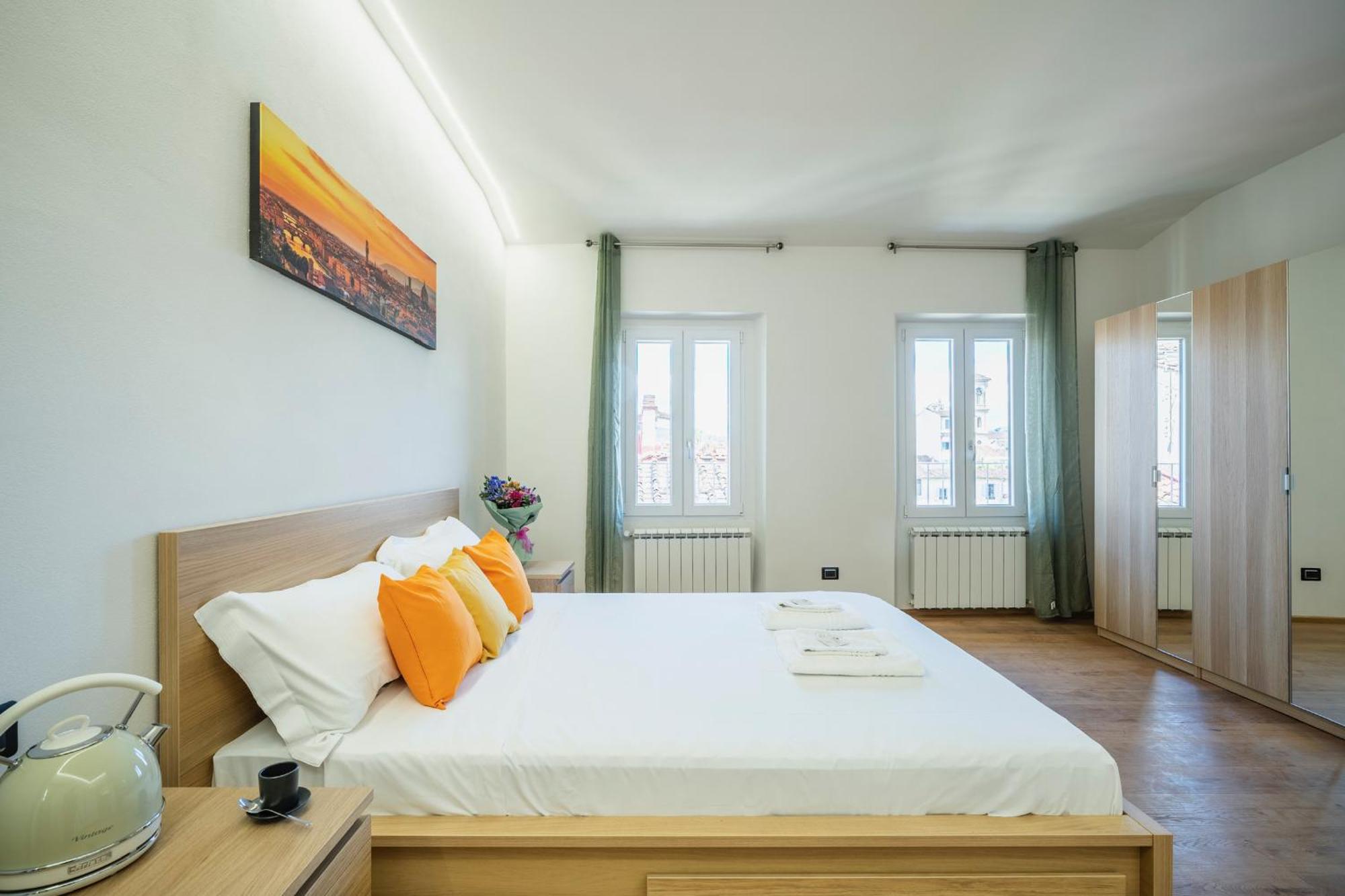 Apartment Borgo Allegri Luxury Florence