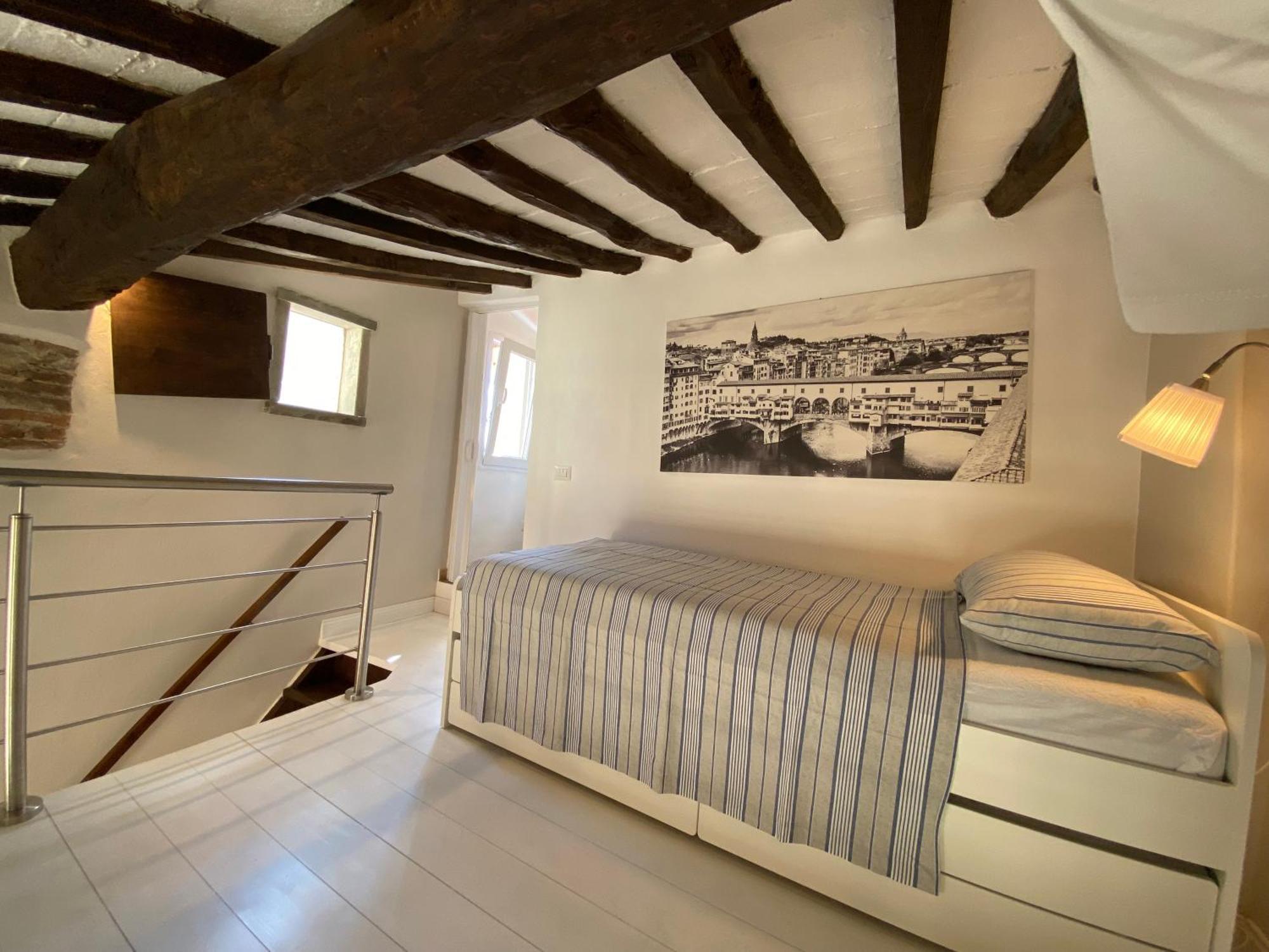 Porta Di San Frediano Apartment