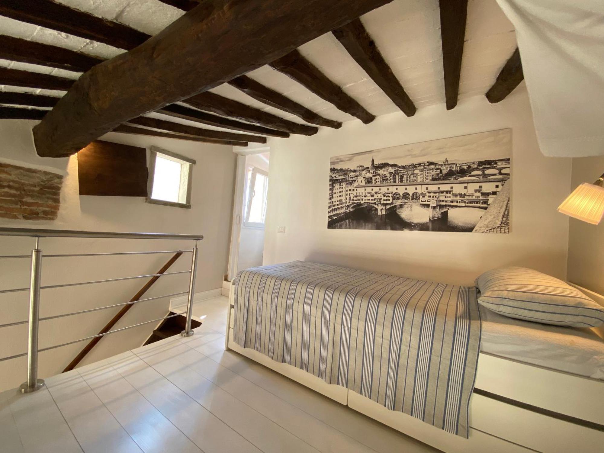 Porta Di San Frediano Apartment *